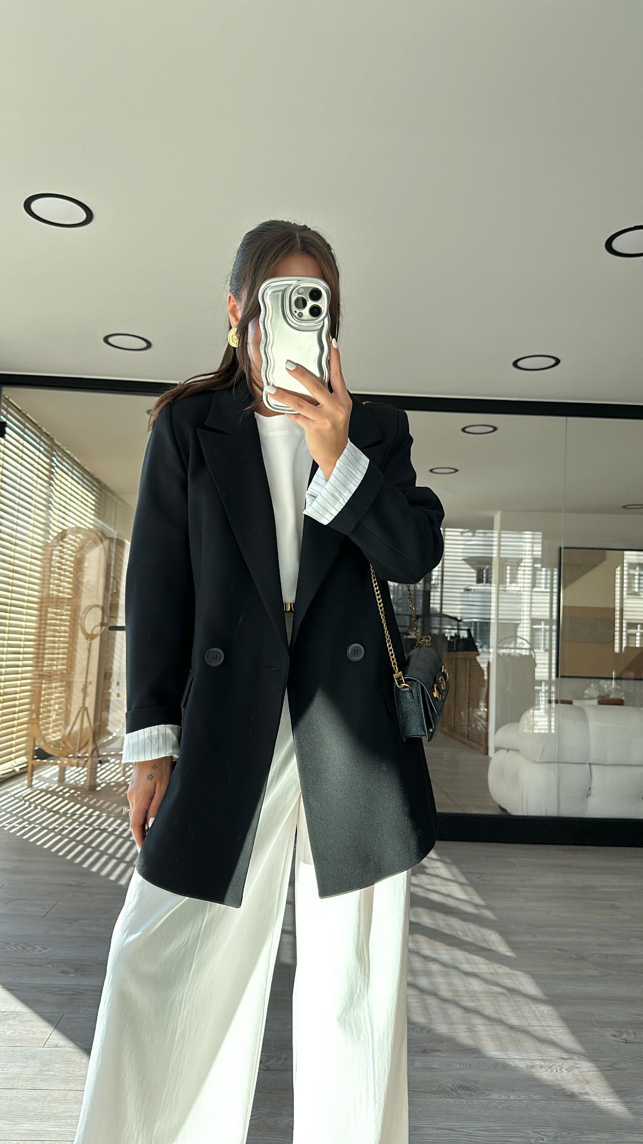 Siyah Çizgili Astarlı Marka Model Blazer Ceket