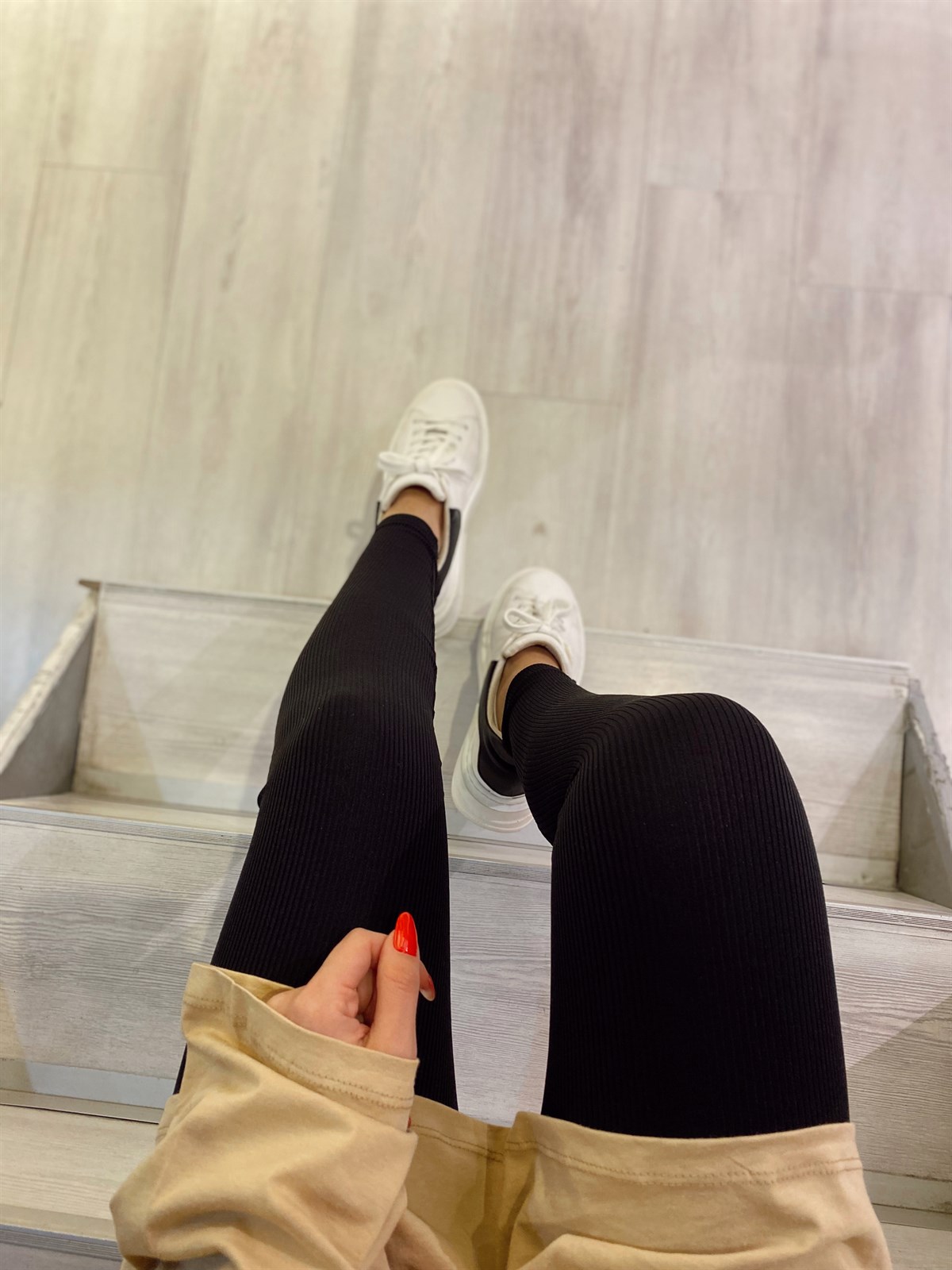 Siyah Fitilli Toparlayıcı Tayt