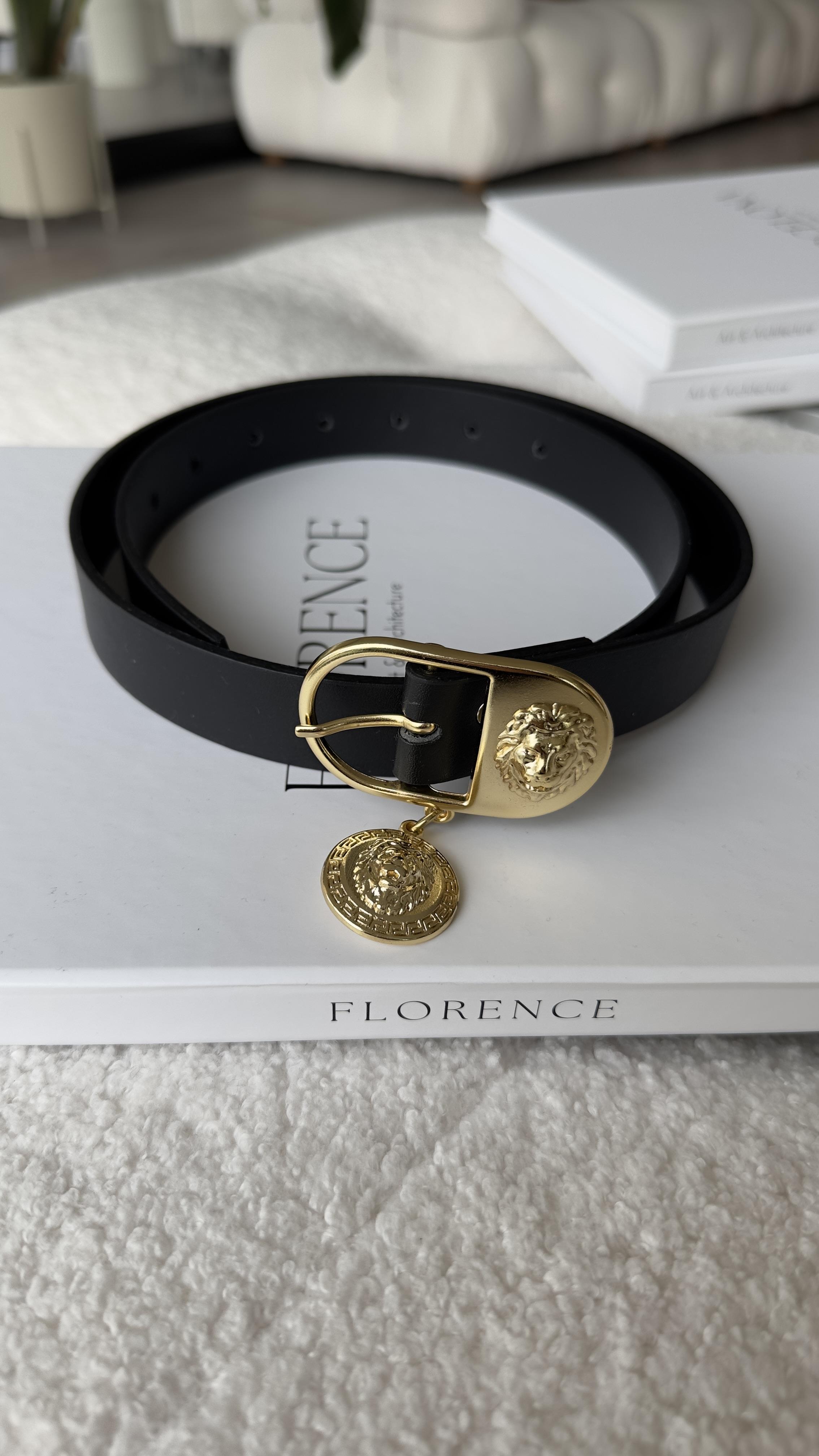 Siyah Gold Charmlı Kemer