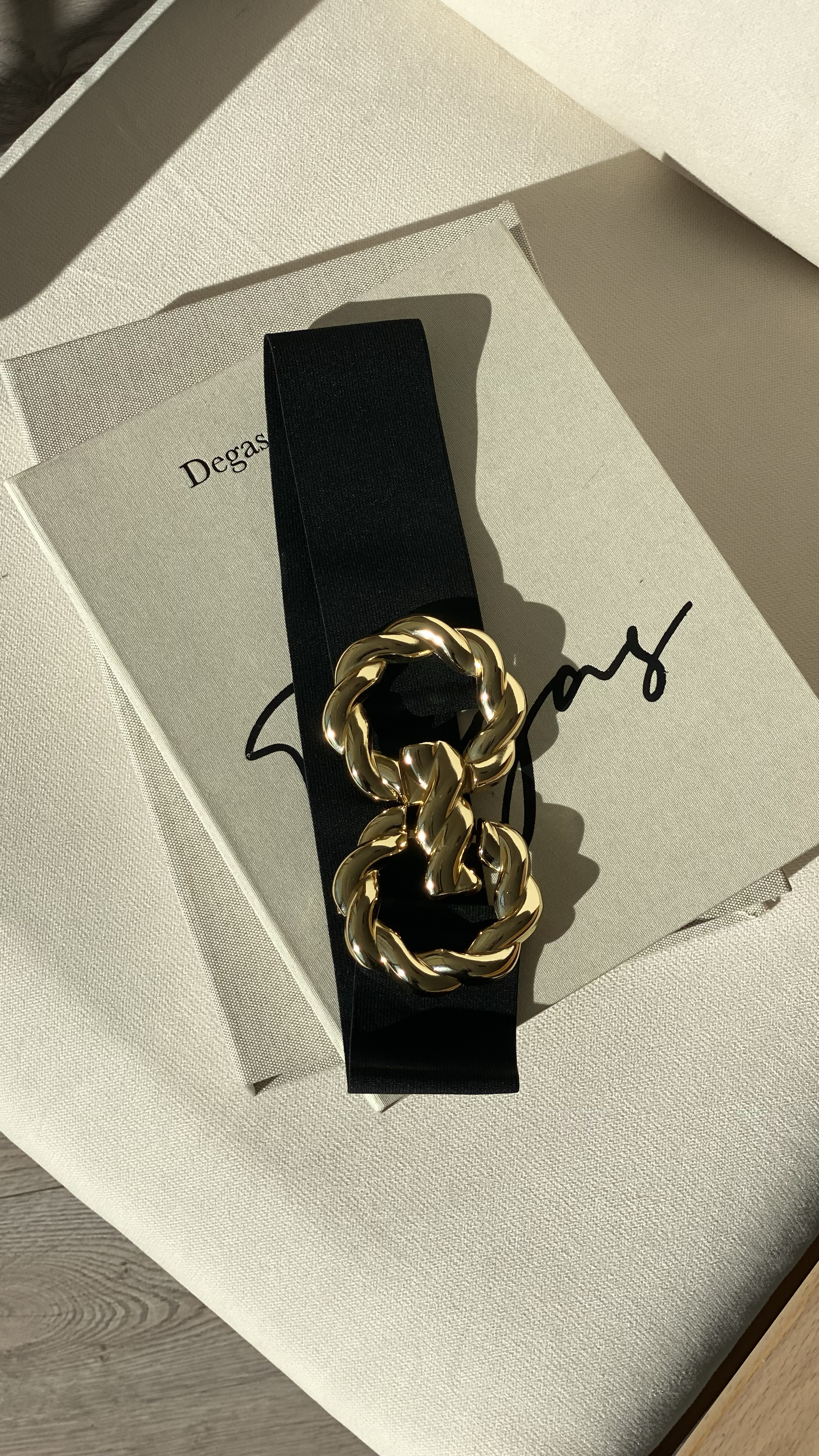 Siyah Gold Oval Dönmeli Lastikli Kemer