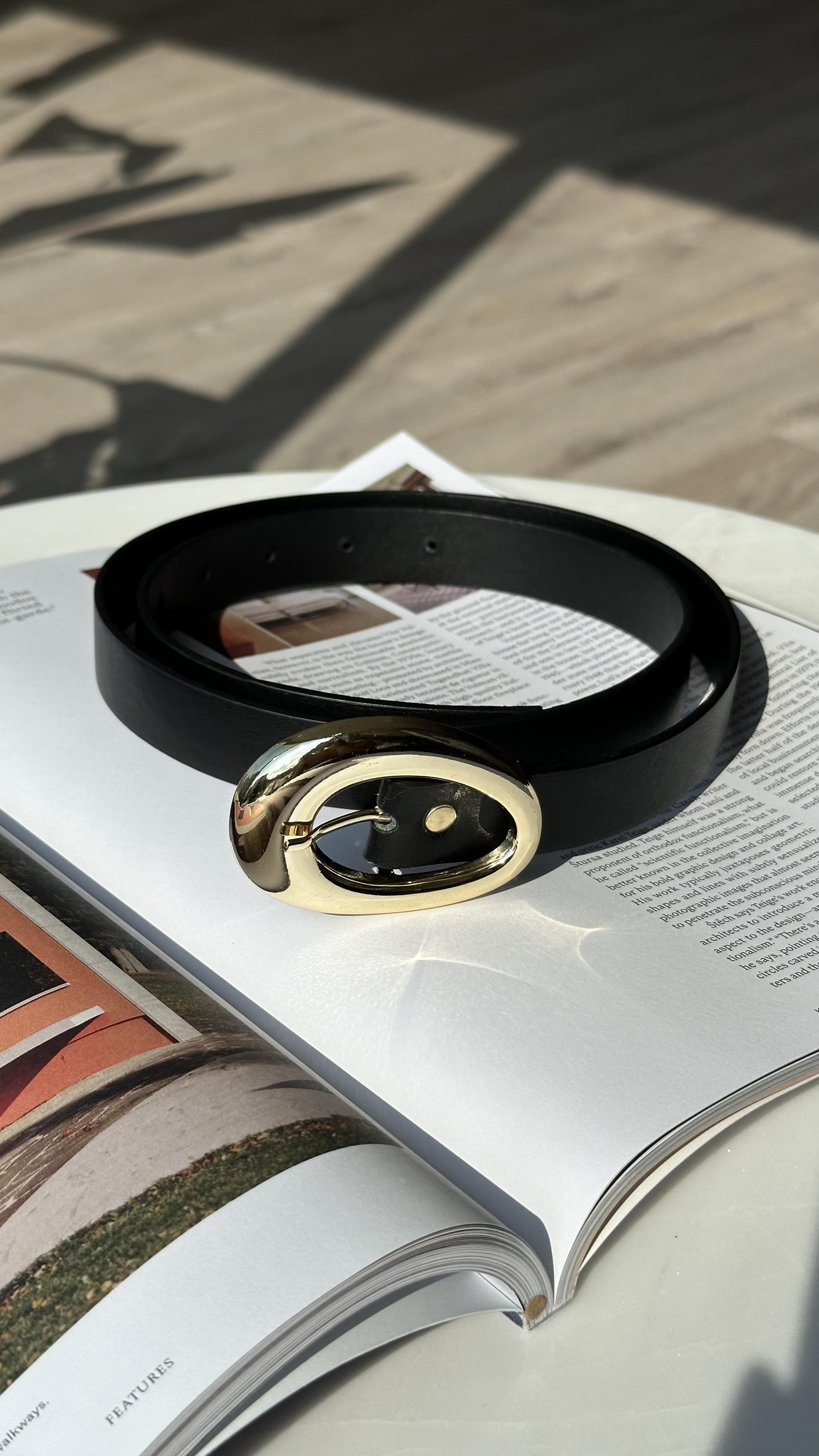 Siyah Gold Tokalı Elips Model Kemer