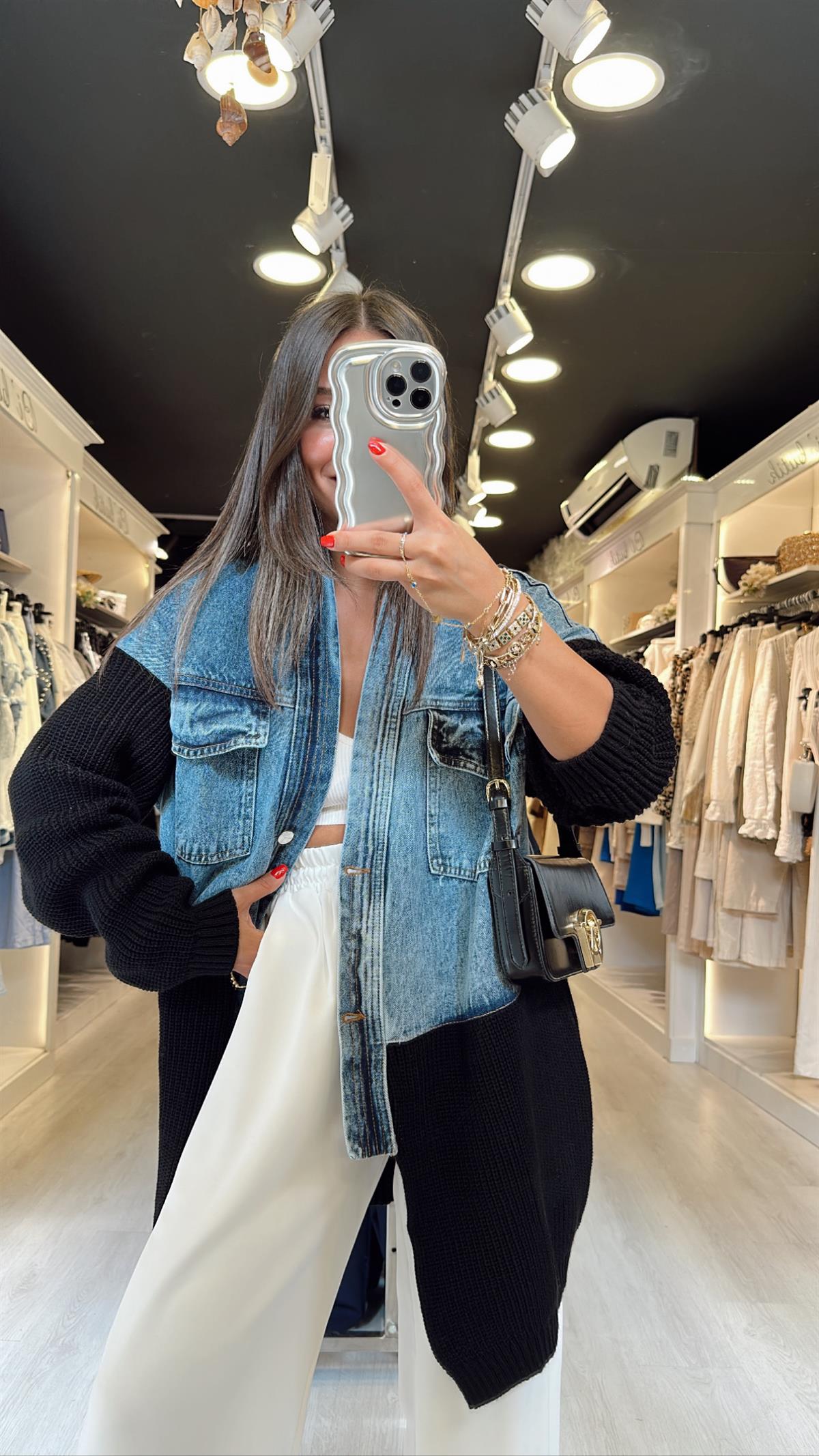 Siyah Jean Detaylı Cepli Hırka 