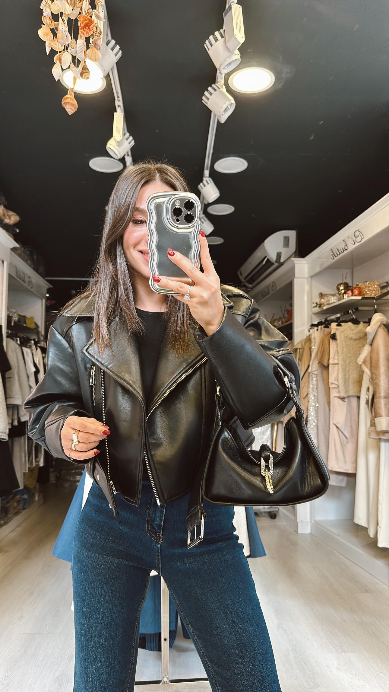 Siyah Kemerli Deri Ravi Ceket 