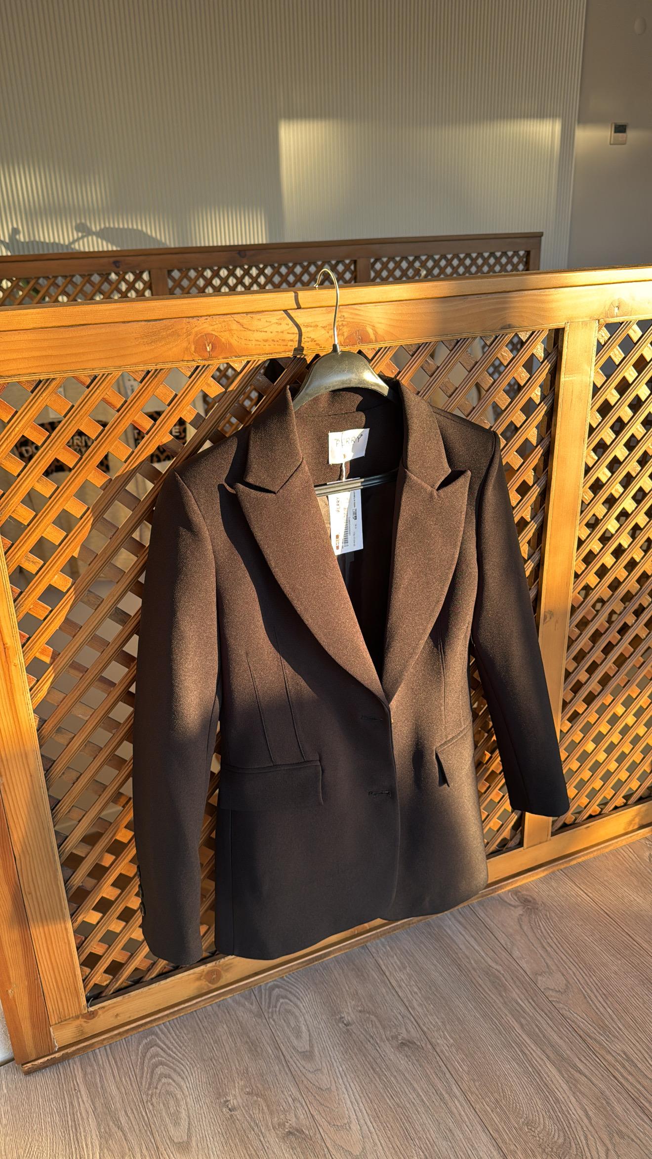 Siyah Krep Kumaş Pens Detaylı Düğmeli Blazer Ceket