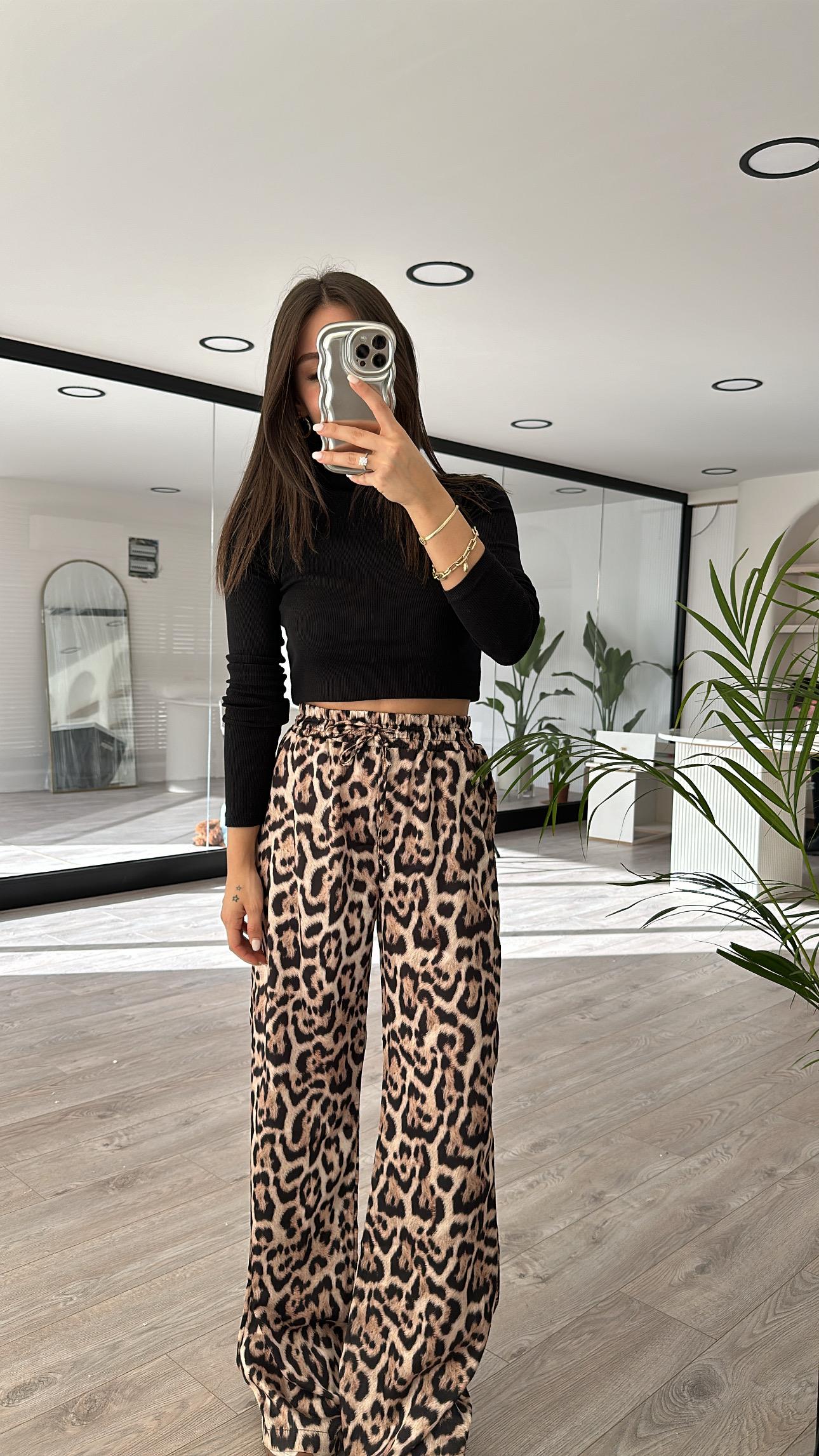 Siyah Leopar Desen Bol Paça Pantolon