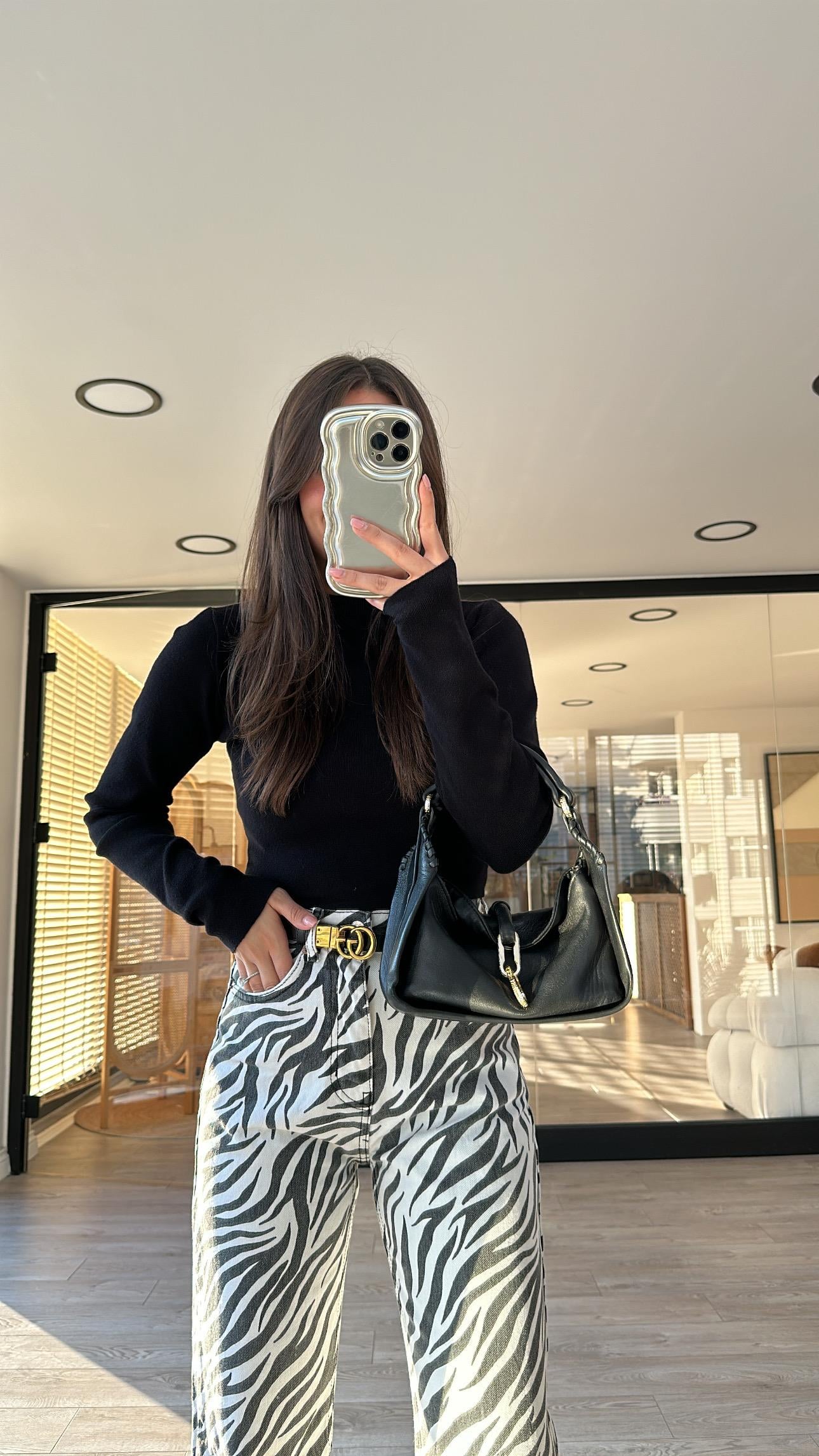 Siyah Marka Model Örme Crop Kazak