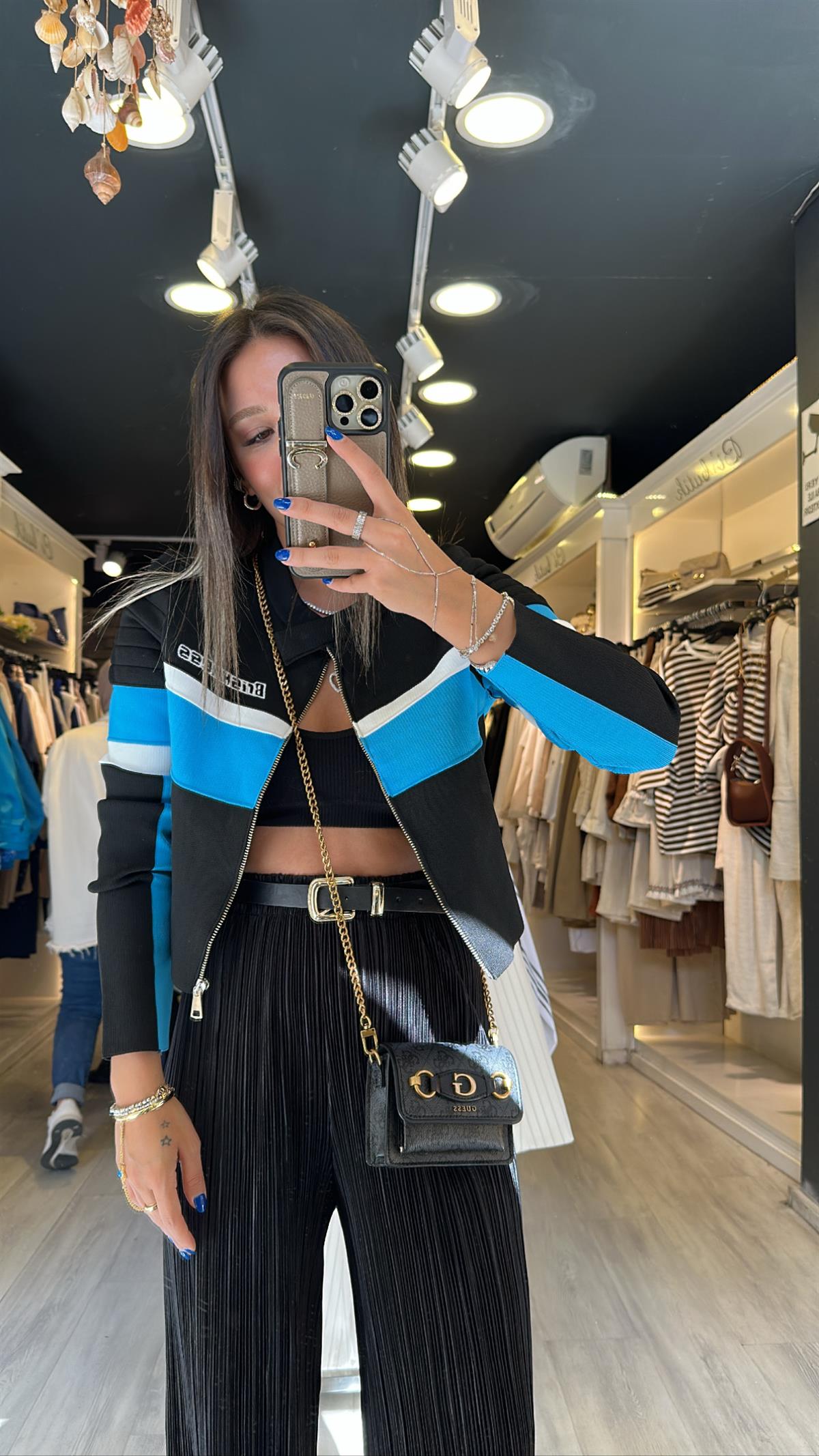 Siyah Mavi Geçişli Fermuarlı Çelik Triko Ceket