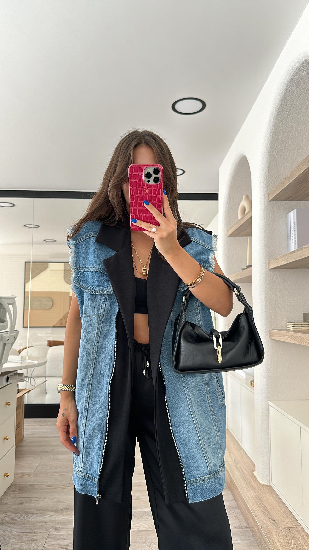 Siyah Mavi Jean Detaylı Arka Yırtmaçlı Fermuarlı Yelek 