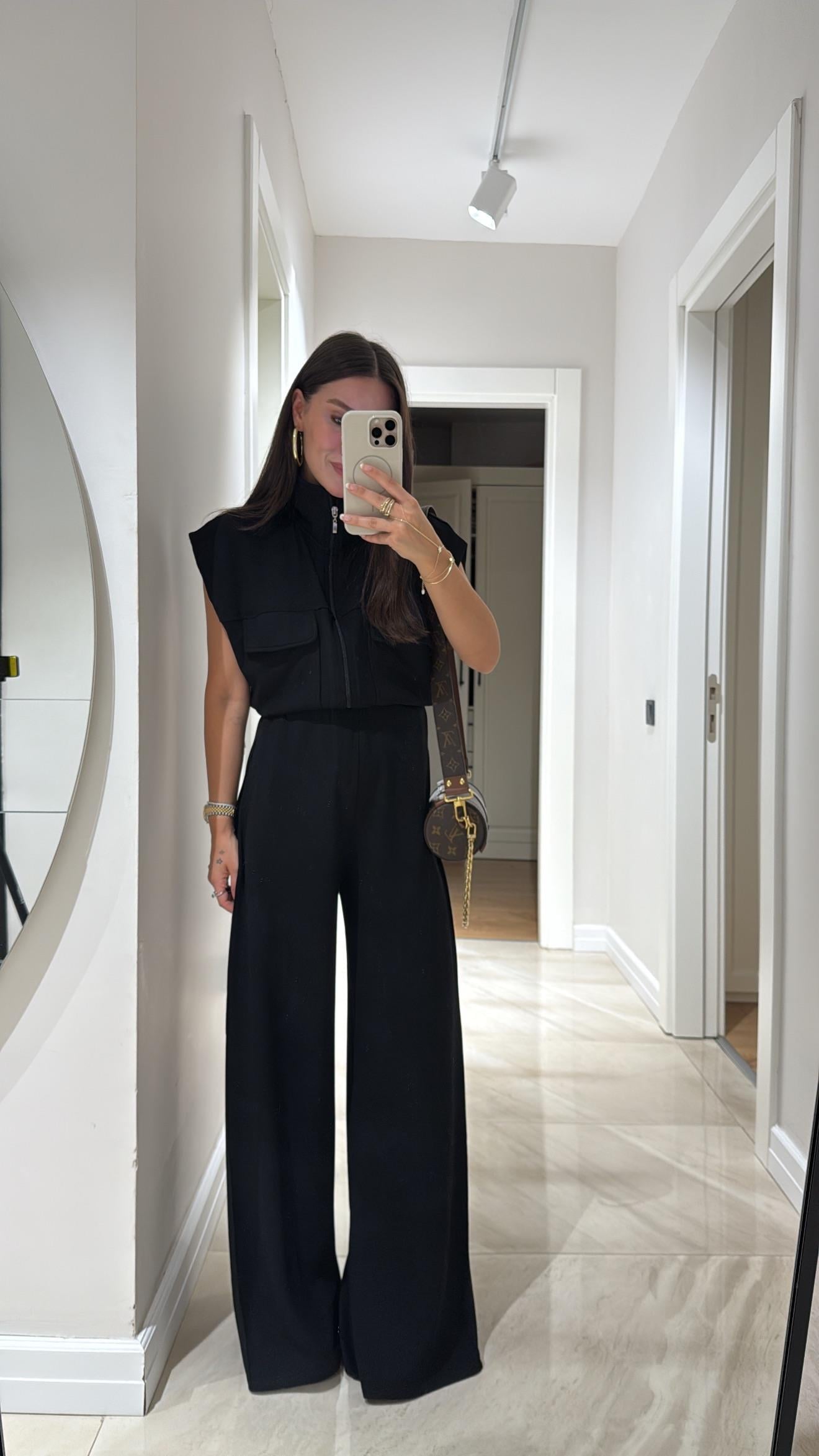 Siyah Ön Cep Detaylı Yelekli Modal Takım