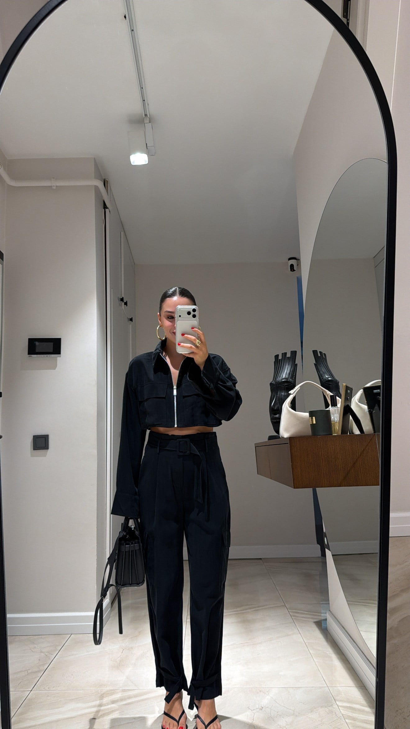 Siyah Ön Fermuarlı Crop Gömlek Pantolon Takım