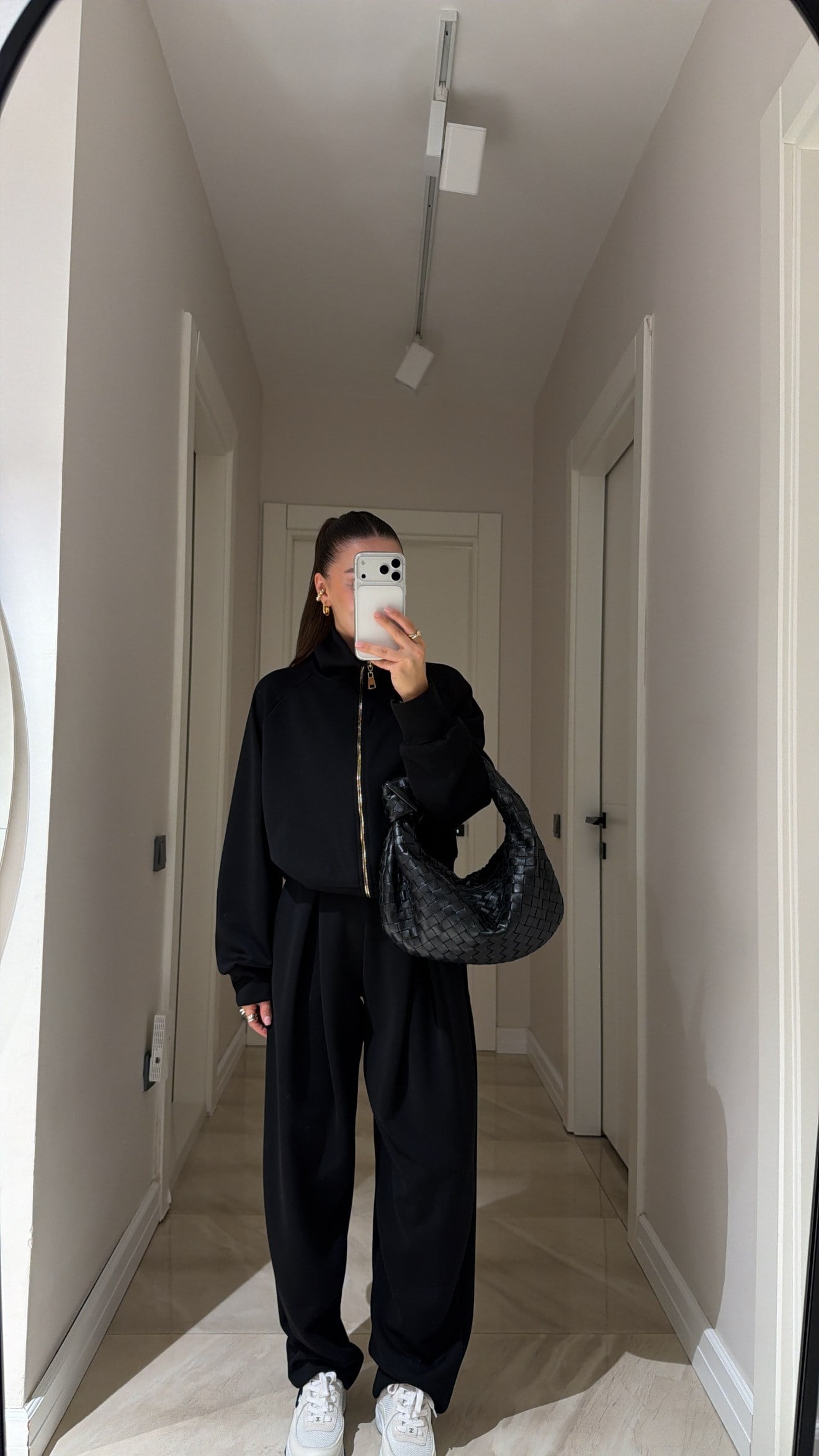 Siyah Ön Fermuarlı  Şalvar Marka Model Takım