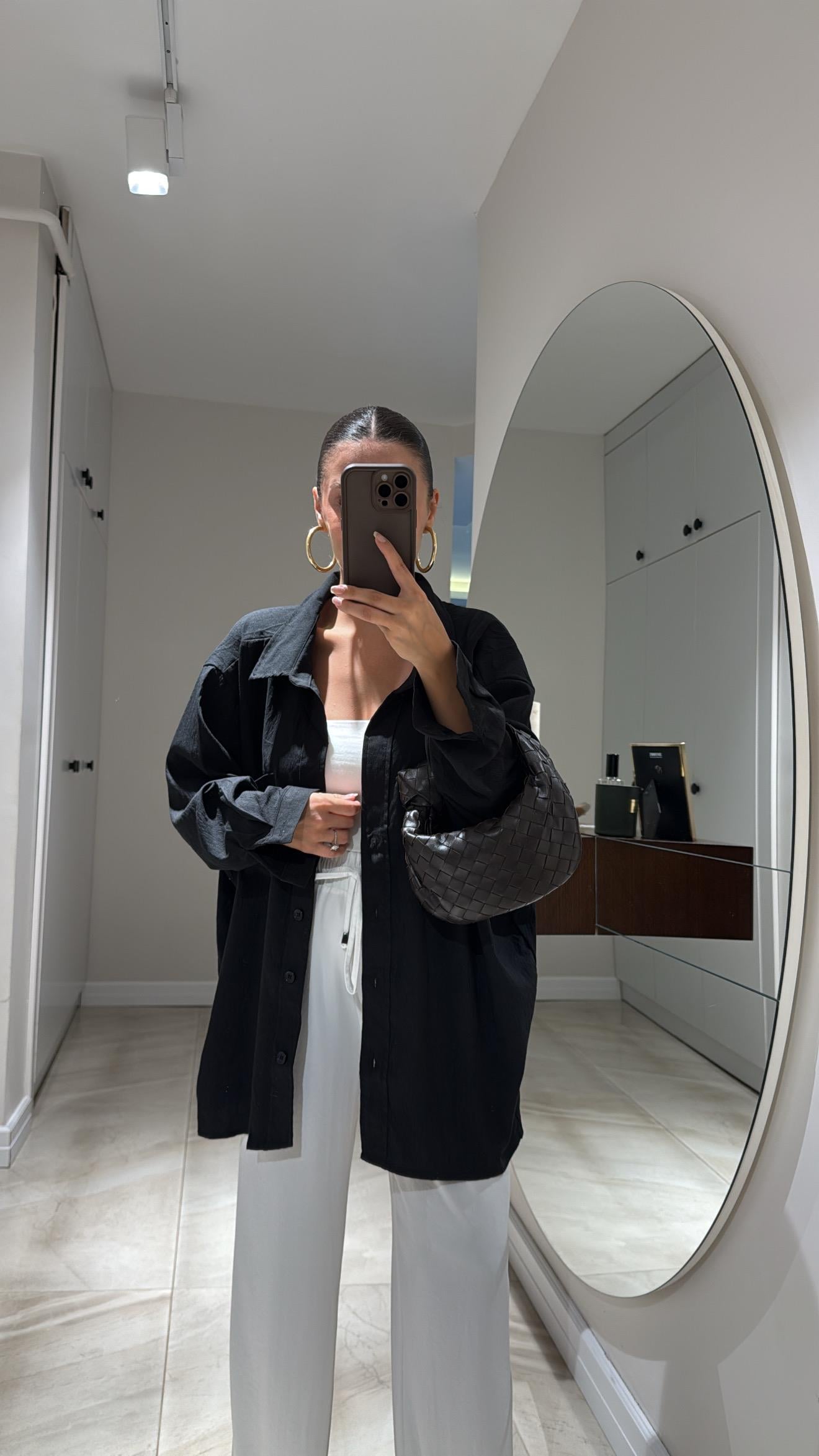 Siyah Oversize Tek Cepli Gömlek