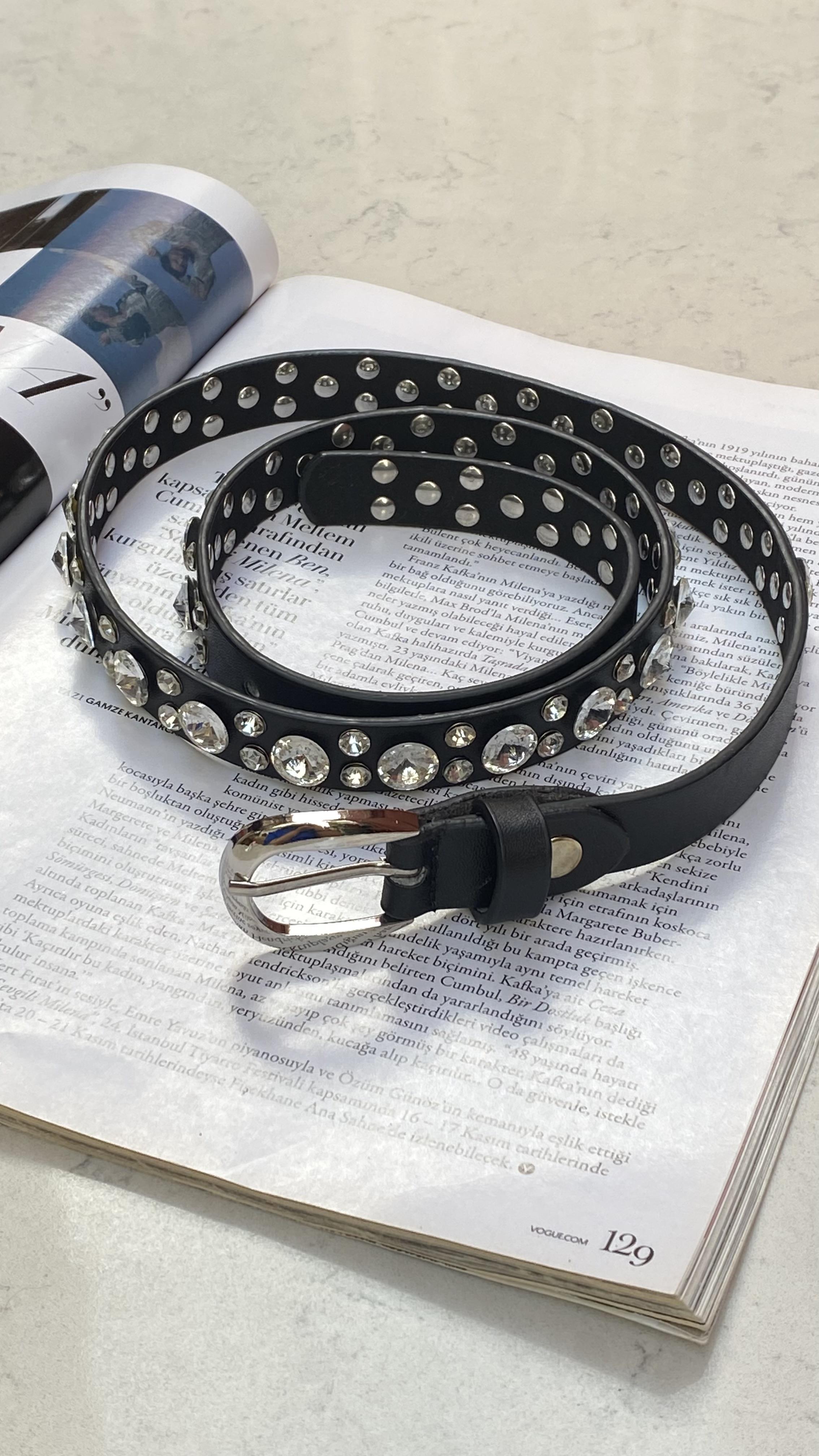 Siyah Renk Taşlı İnce Kemer