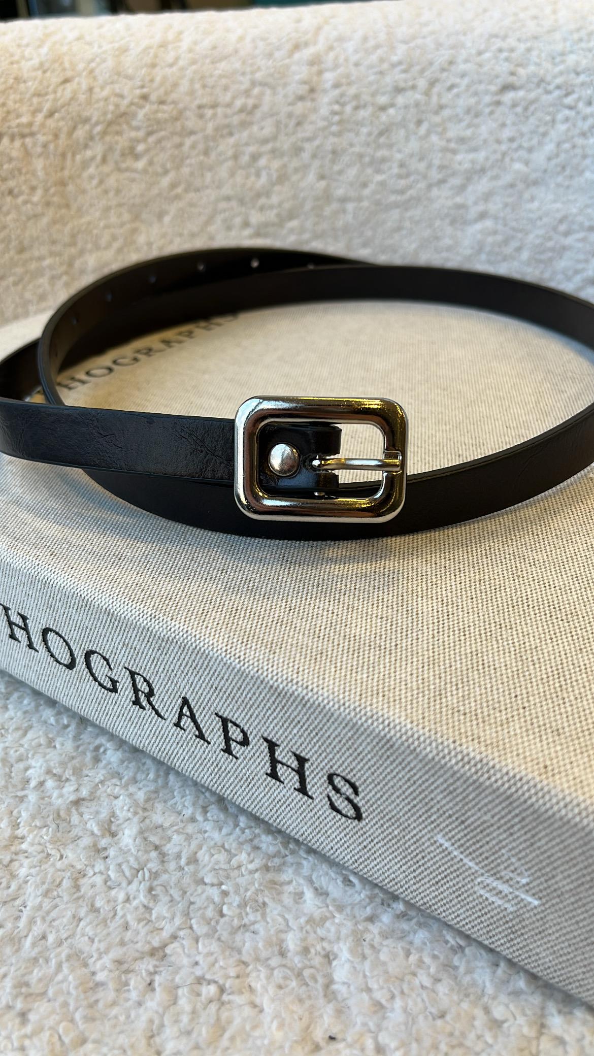 Siyah Silver Küçük Dikdörtgen Tokalı İnce Kemer