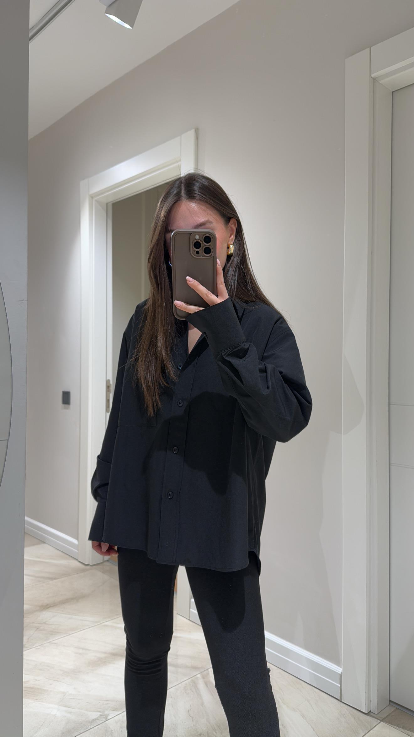 Siyah Tek Cepli Poplin Kumaş Ravi Gömlek 