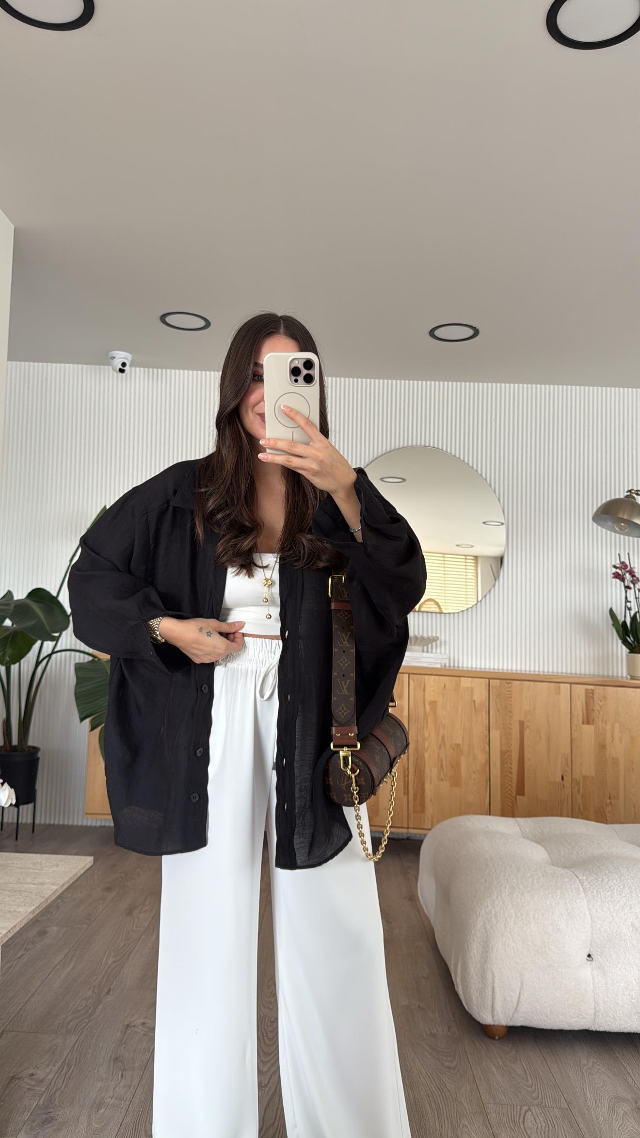 Siyah Tensel Kumaş Düşük Omuzlu Oversize Gömlek