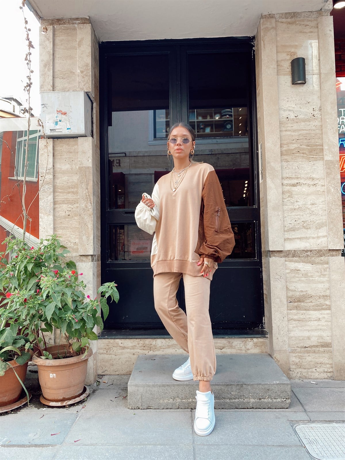 Sütlü Kahve Renk Bloklu Sweat Takım