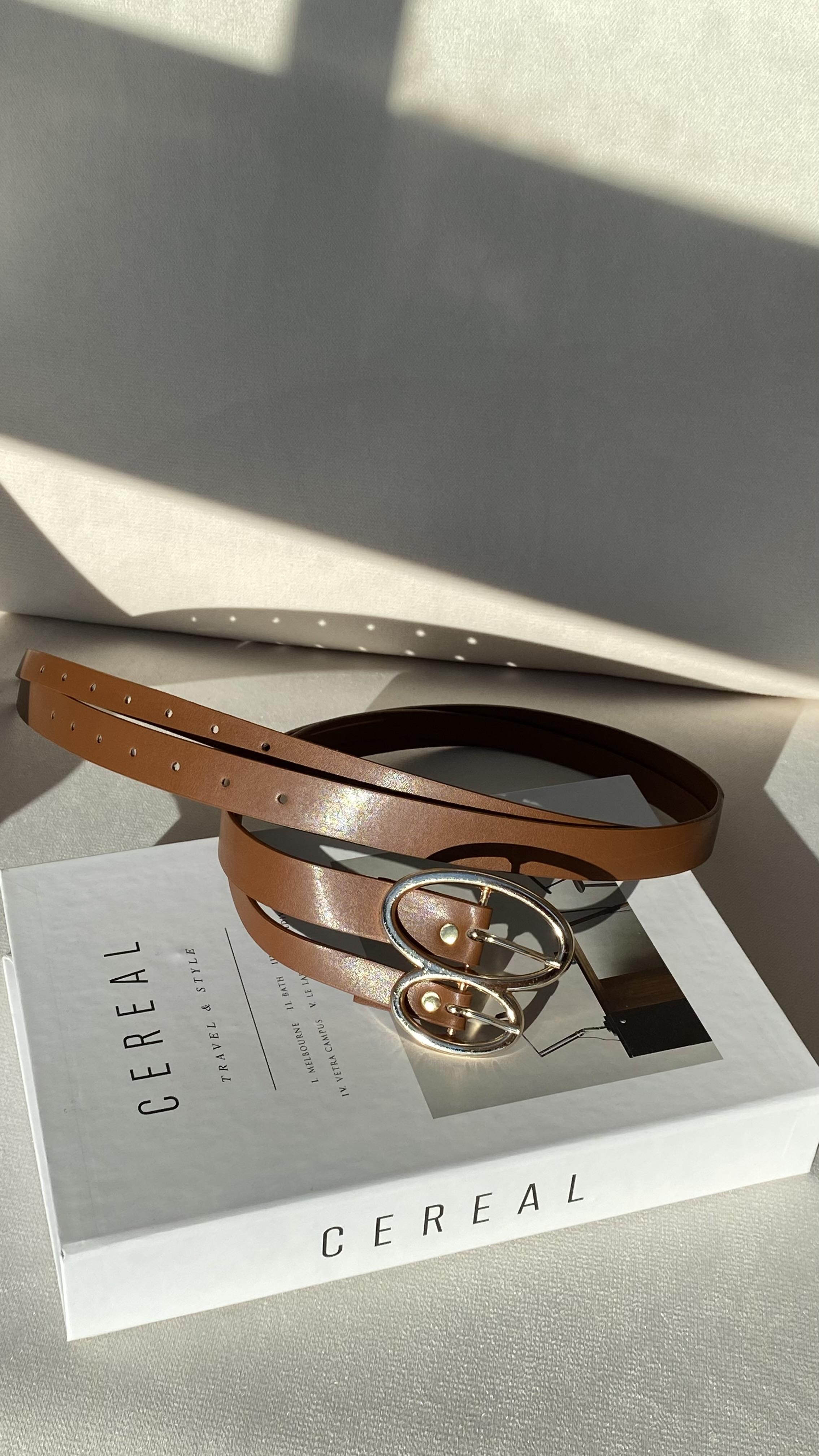 Taba Gold Oval Çift Tokalı Kemer