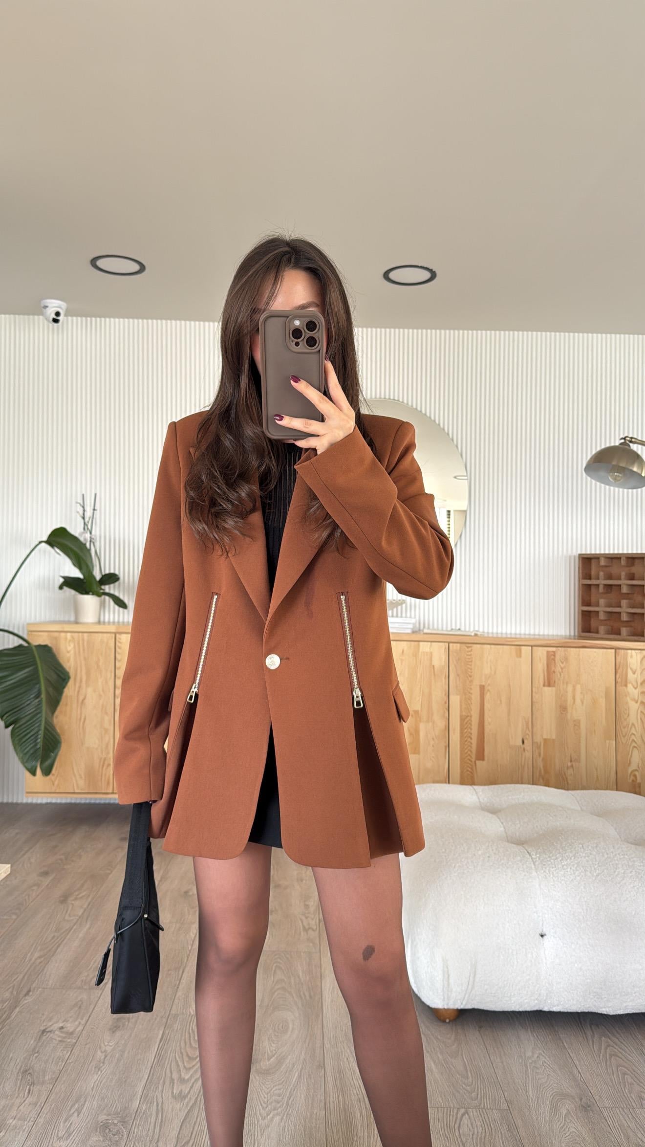 Taba Renk Ön Fermuarlı Pile Detaylı Blazer Ceket 