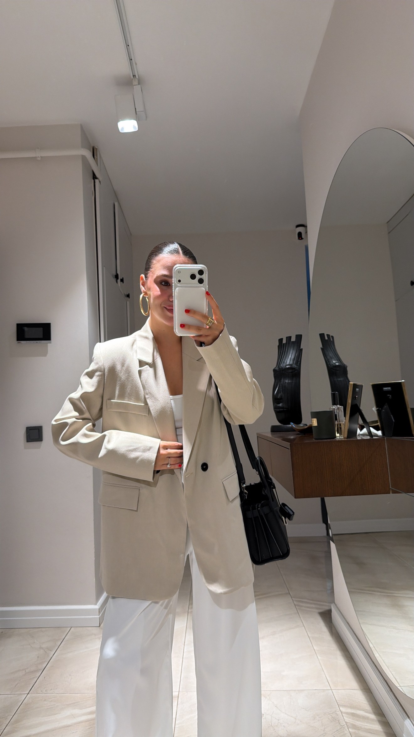Taş Arka Düğme Detaylı Marka Model Blazer Ceket 