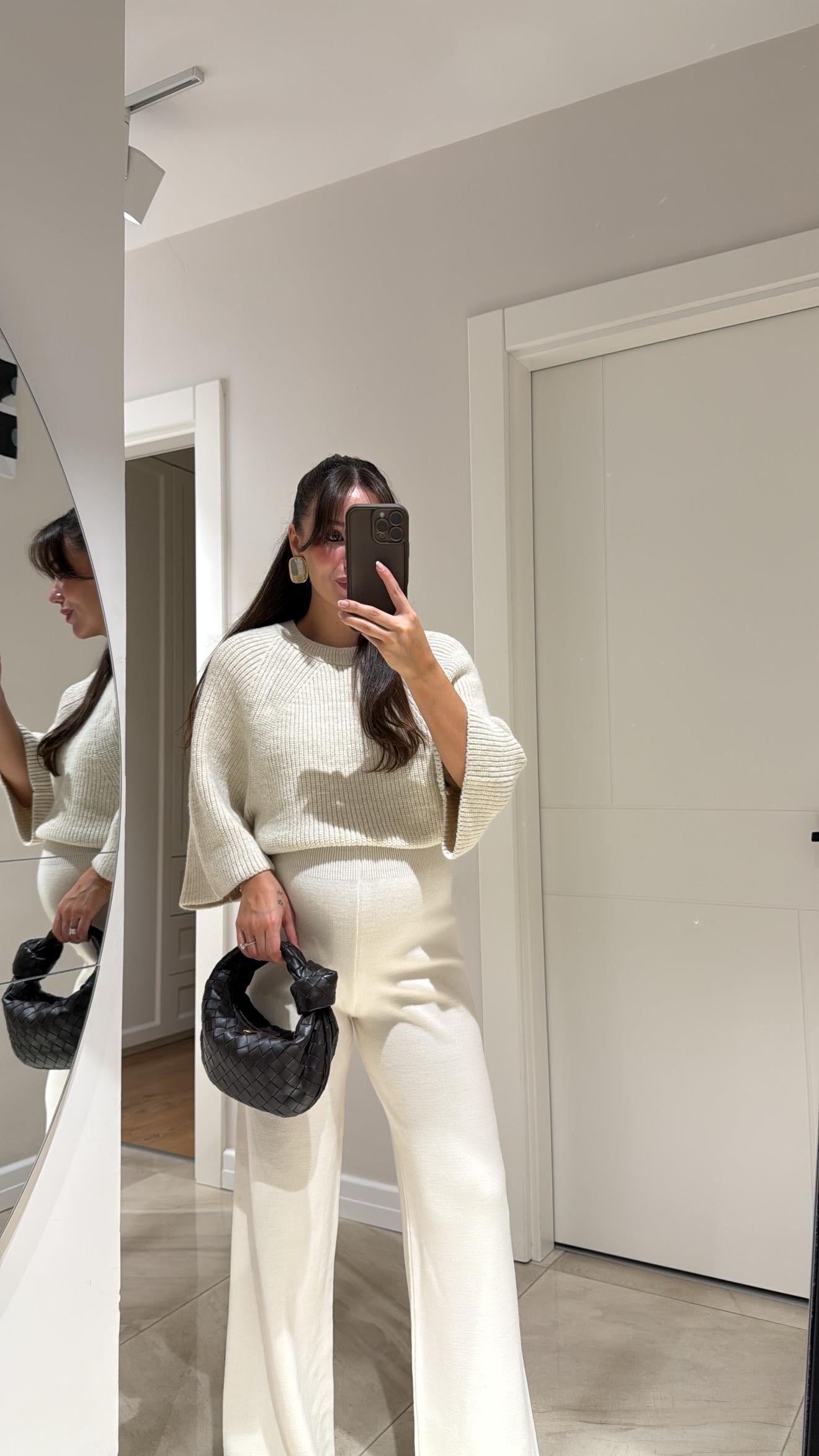 Taş Bisiklet Yaka Kısa Kol Marka Model Crop Kazak