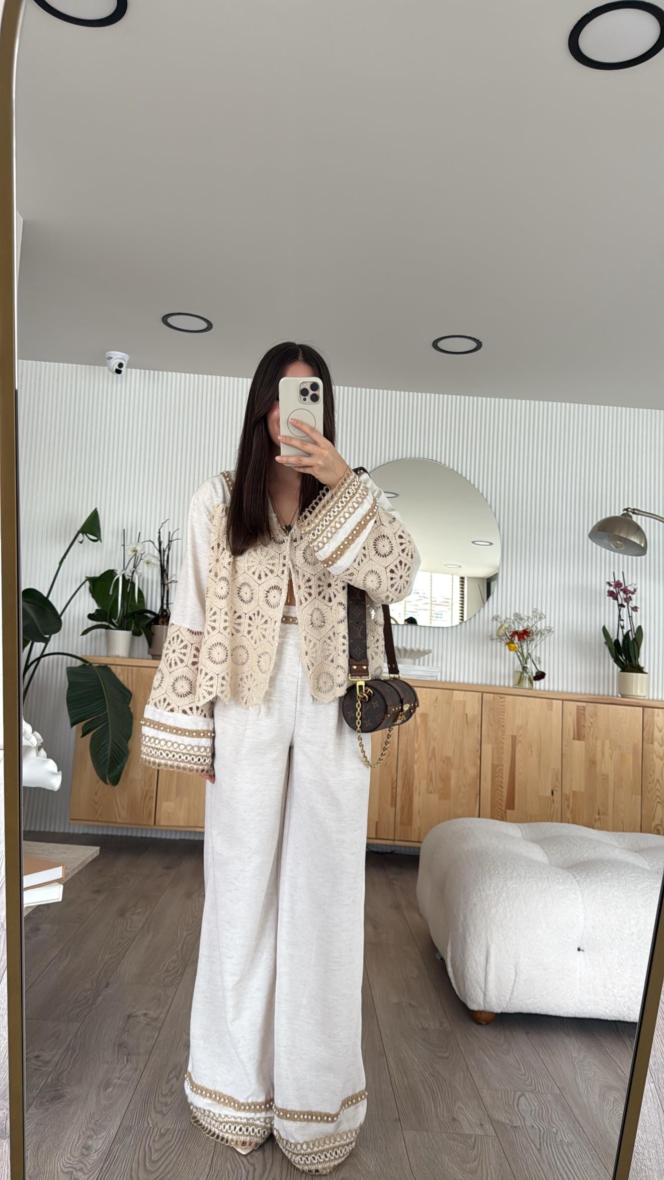 Taş Dantel Detaylı Keten Pantolon Takım
