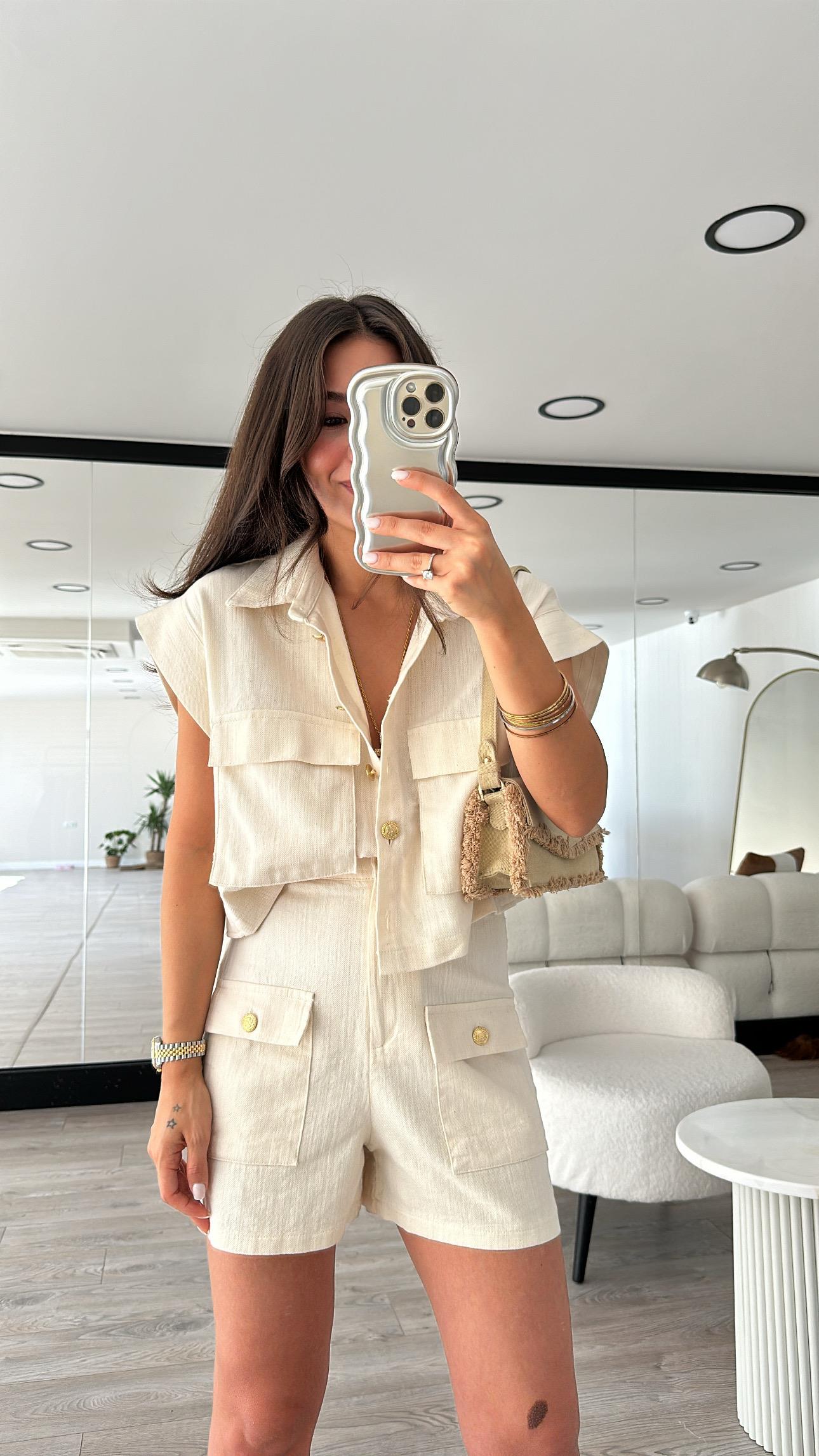 Taş Gold Düğmeli Keten Gömlek