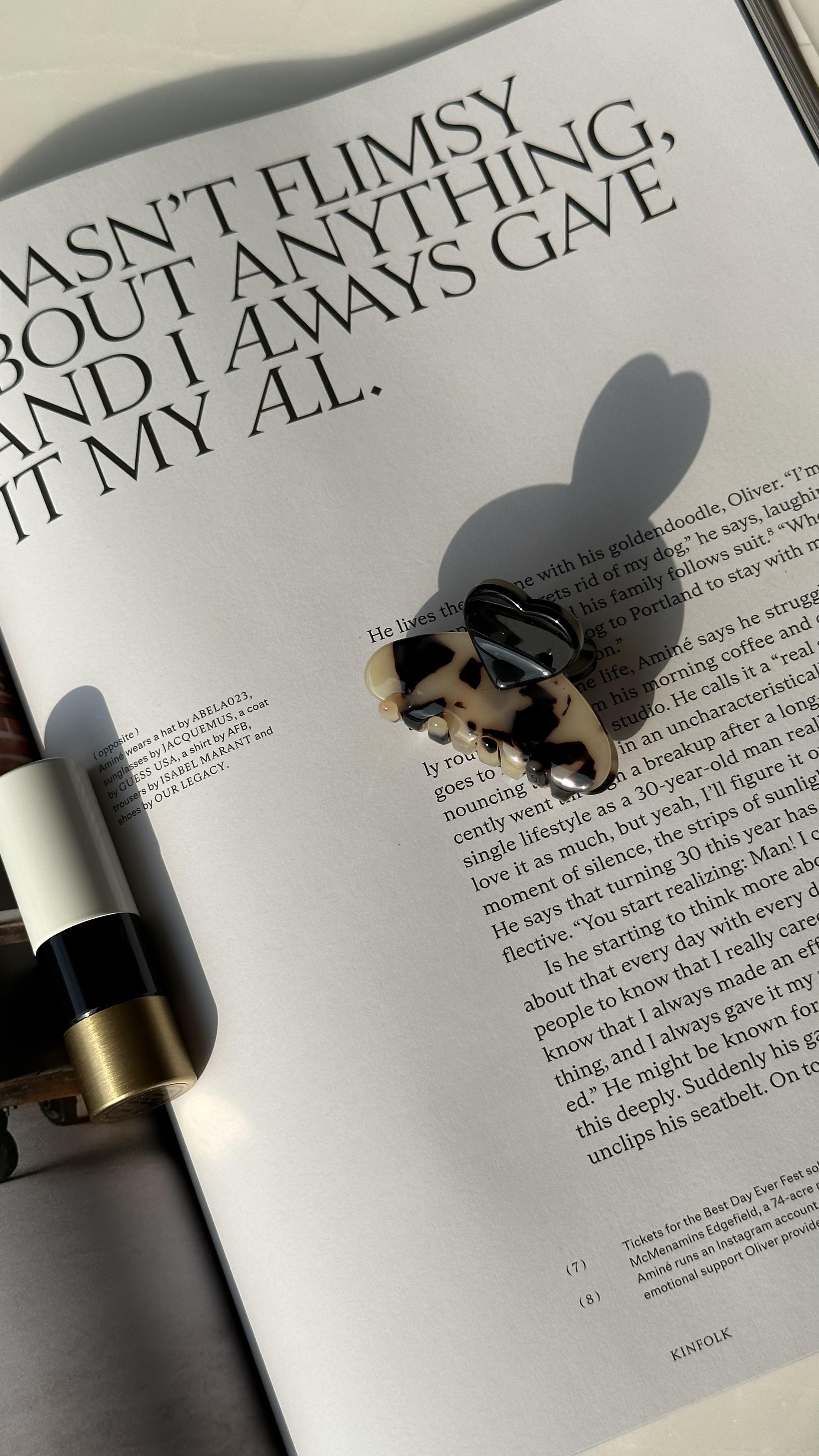 Taş Kalp Detaylı Mandal Toka