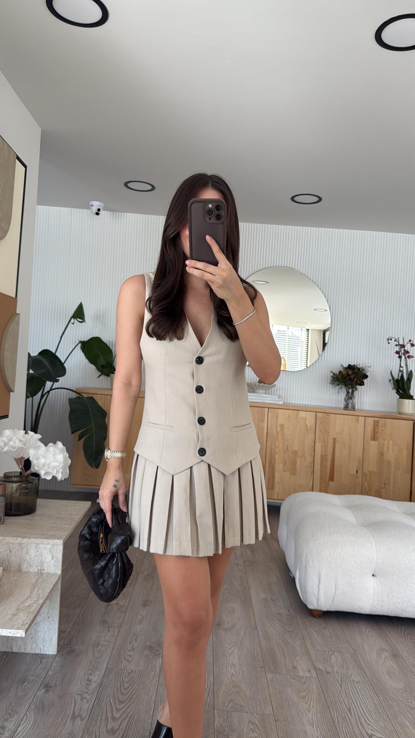 Taş Pileli Marka Model Yelek Elbise