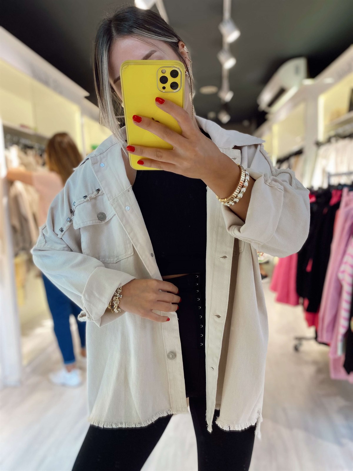 Taş Rengi Zımbalı Çift Cepli Ceket