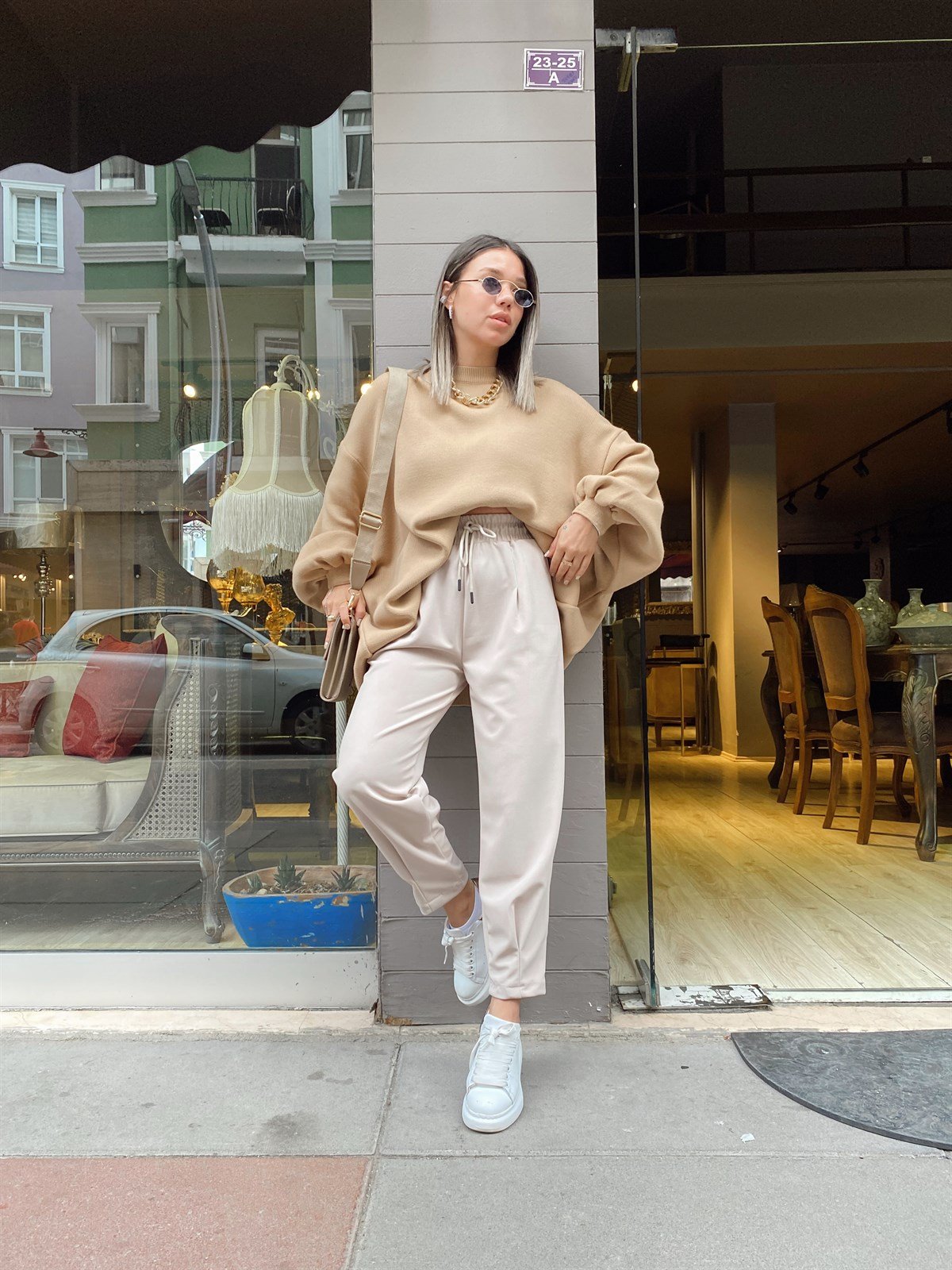 Taş Renk Beli Lastikli Paça Pileli Pantolon