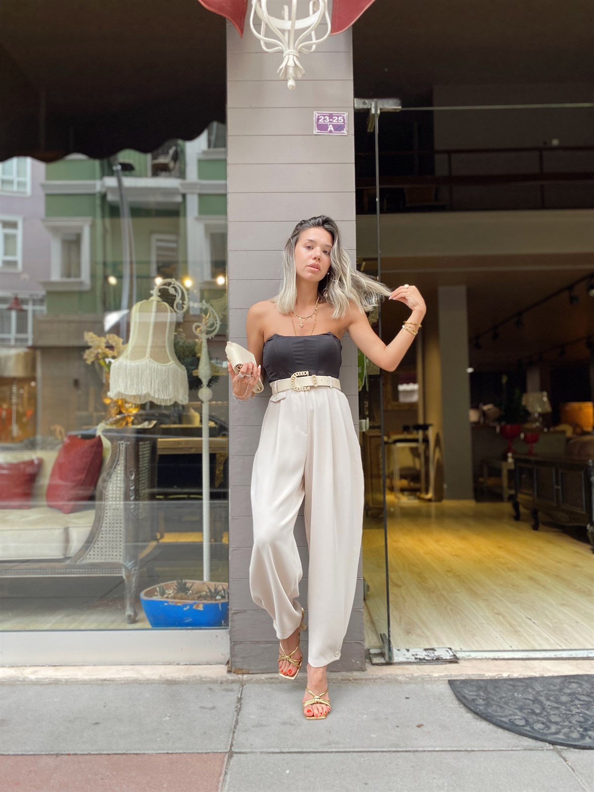 Taş Renk Duğmeli Şalvar Model Pantolon 