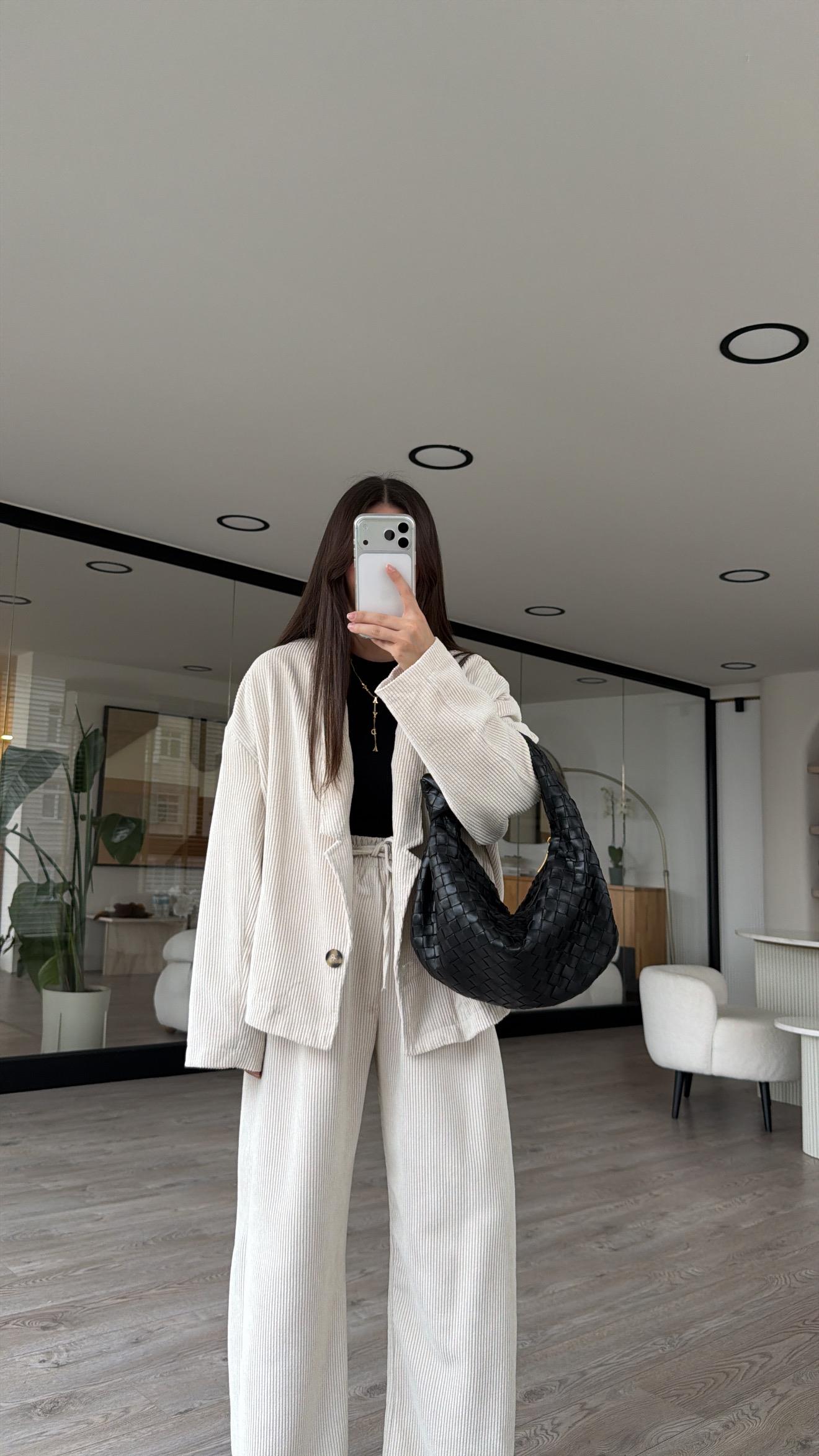 Taş Renk Fitilli Kadife Ceket