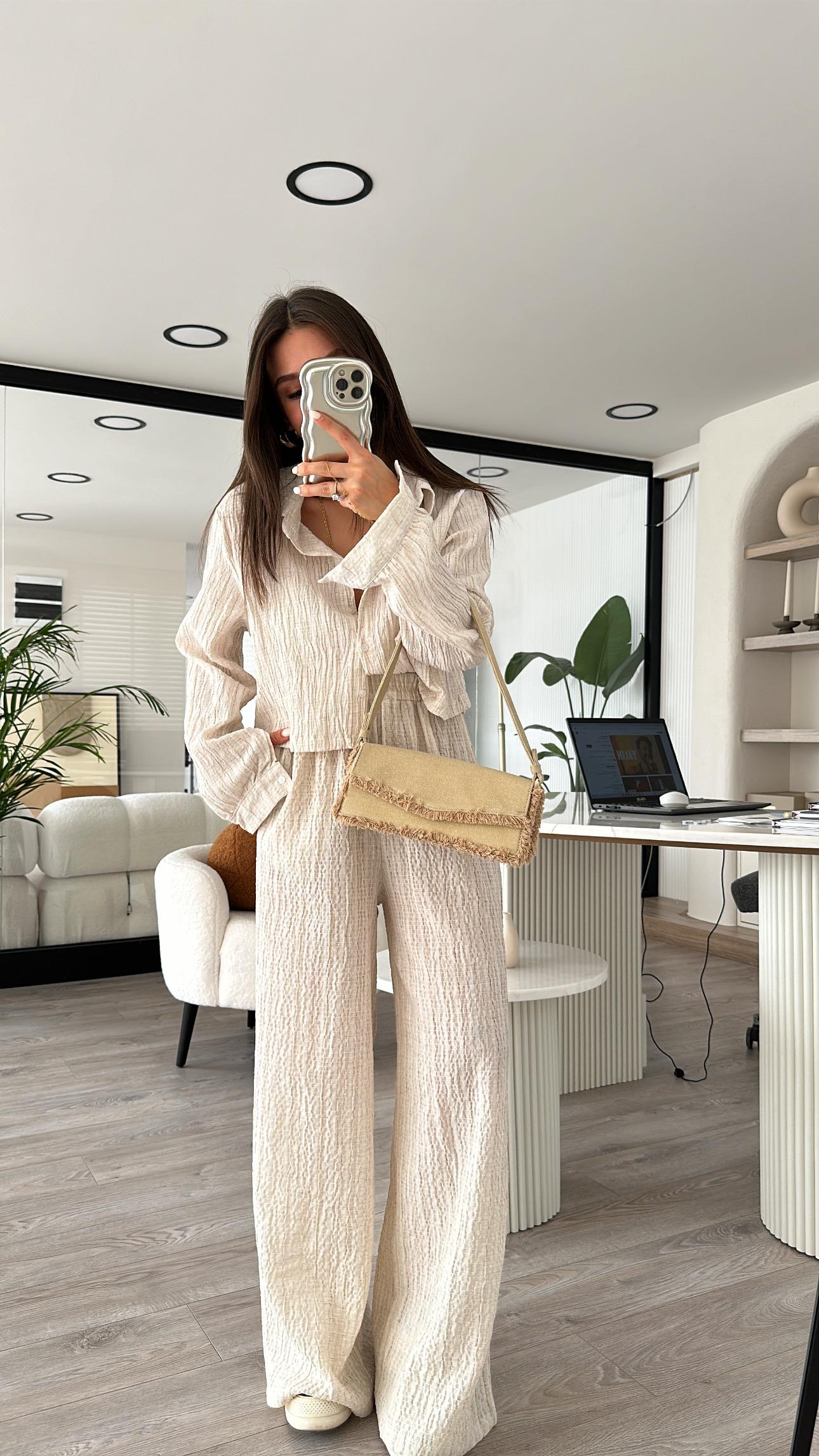 Taş Renk Gofreli Crop Gömlek Takım