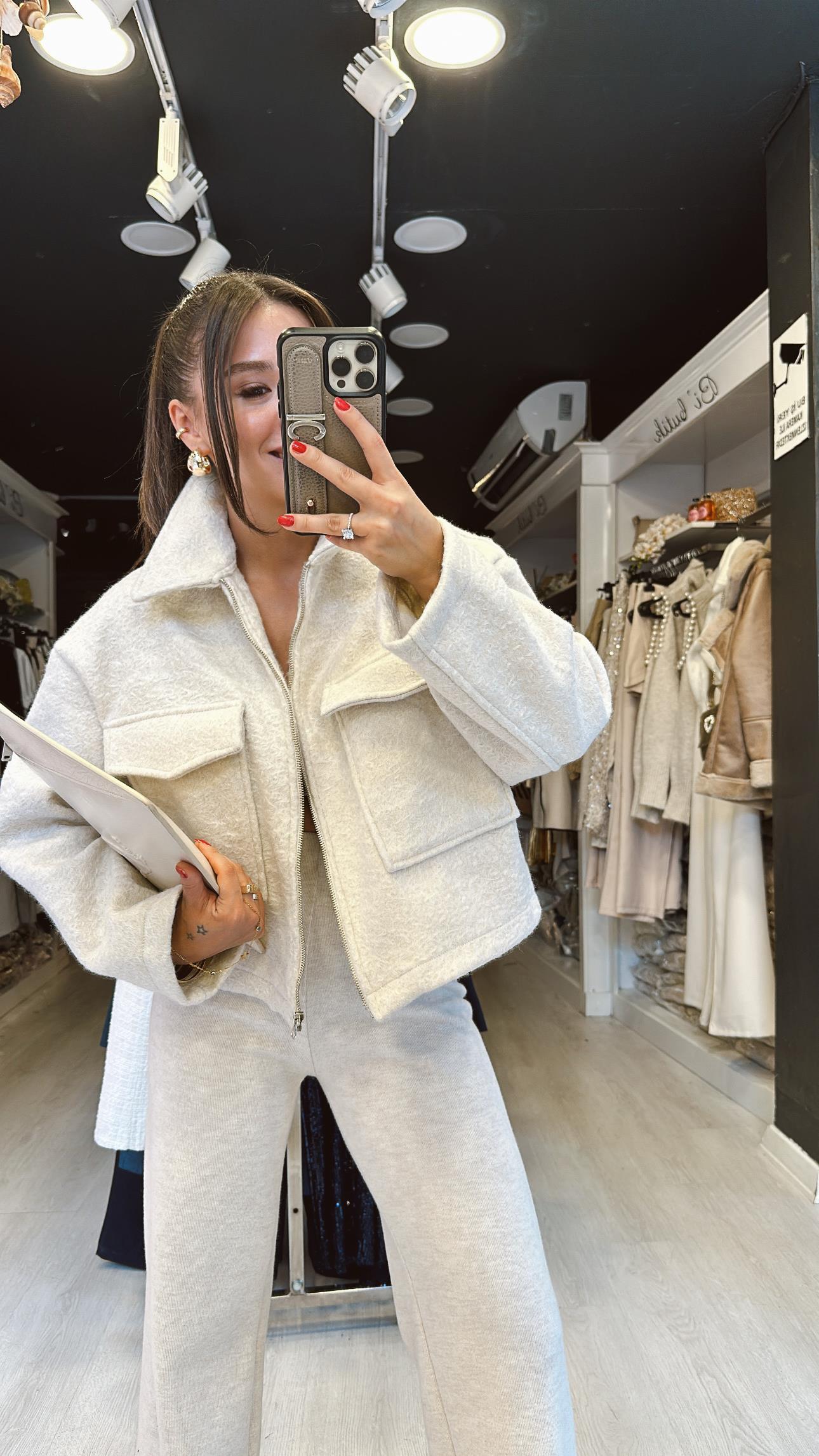 Taş Renk Ön Cep Detaylı Kaşe Ceket 