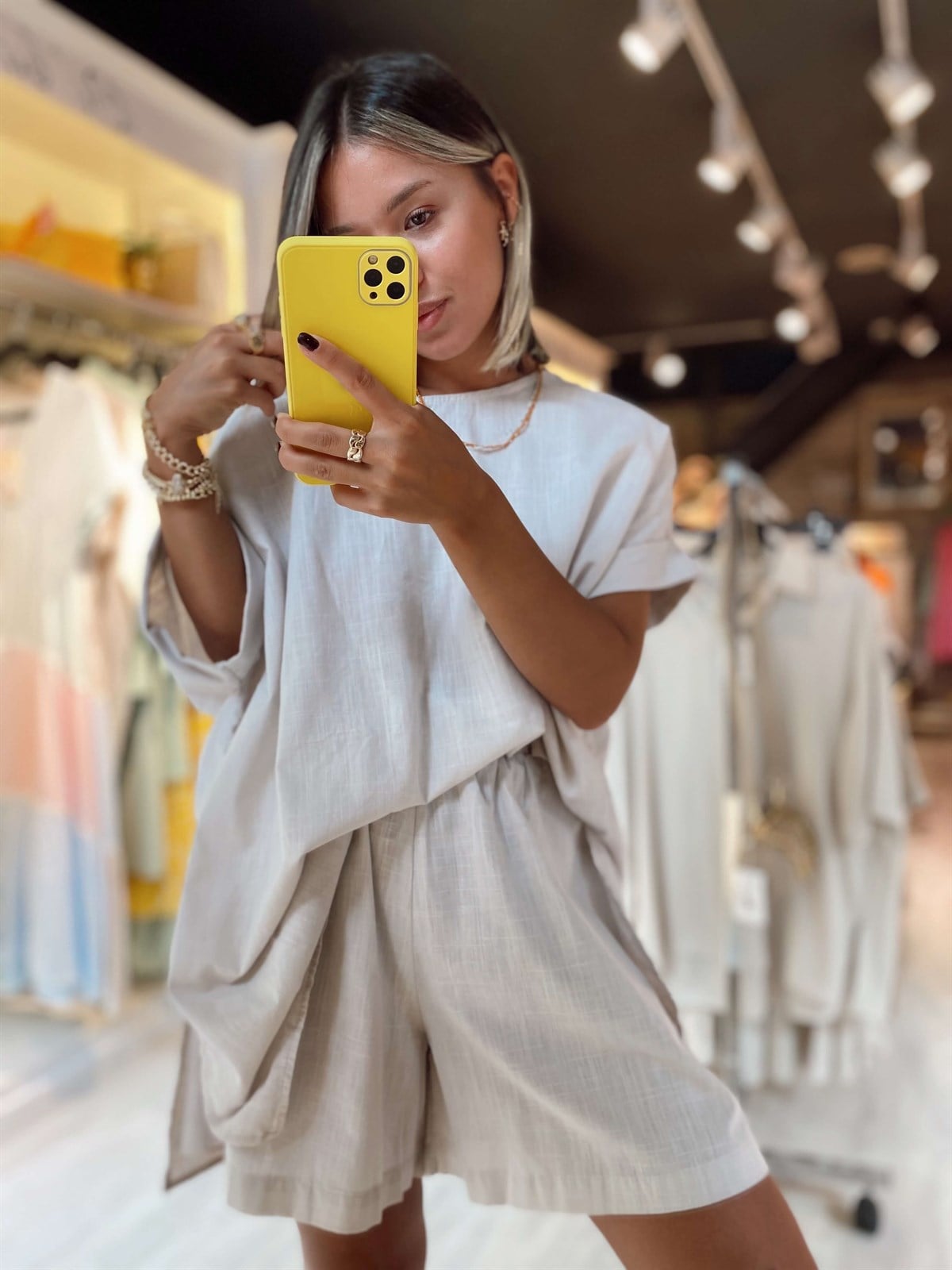 Taş Şortlu Keten Takım