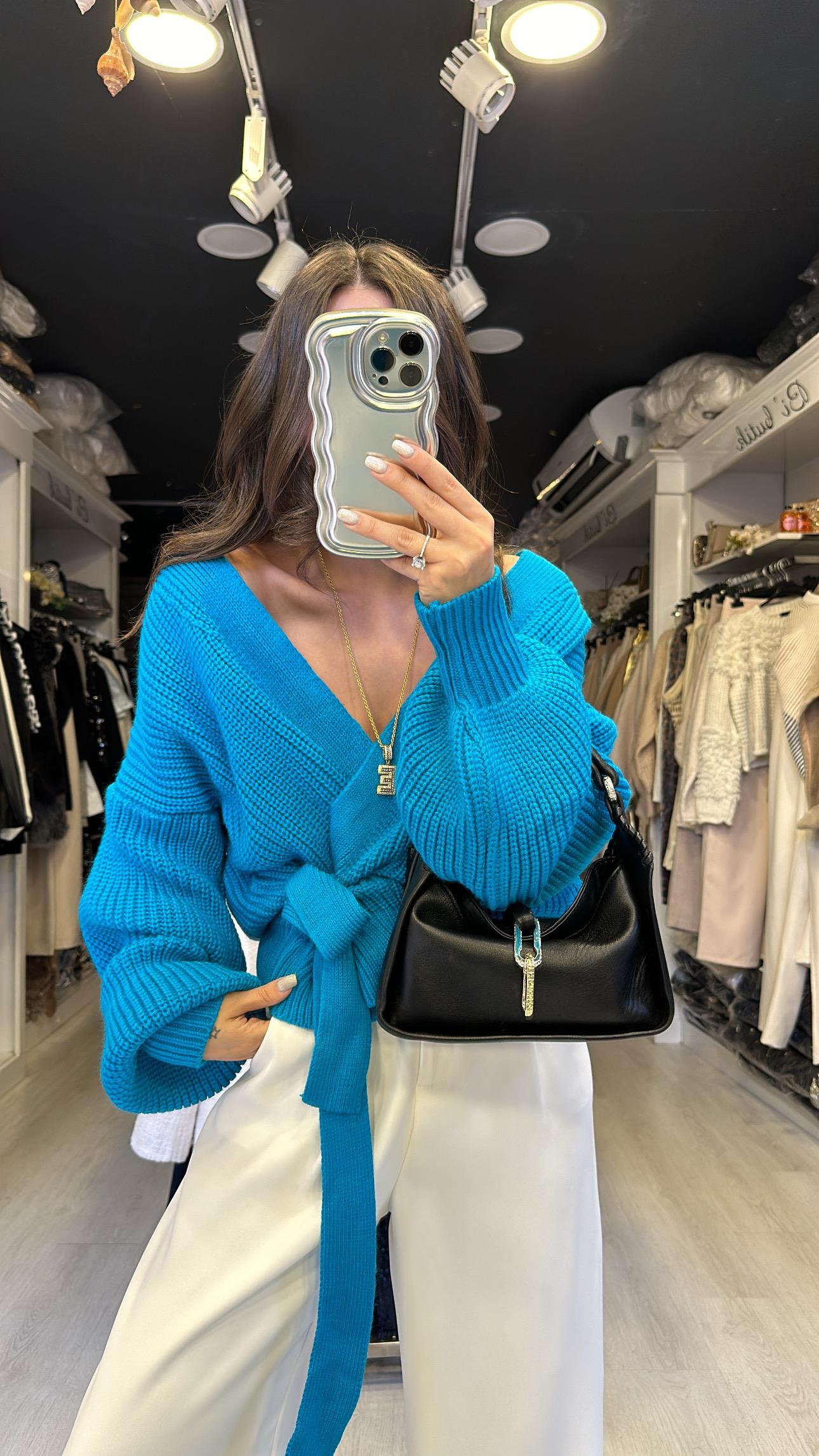 Turkuaz Bağlama Detaylı Hırka 