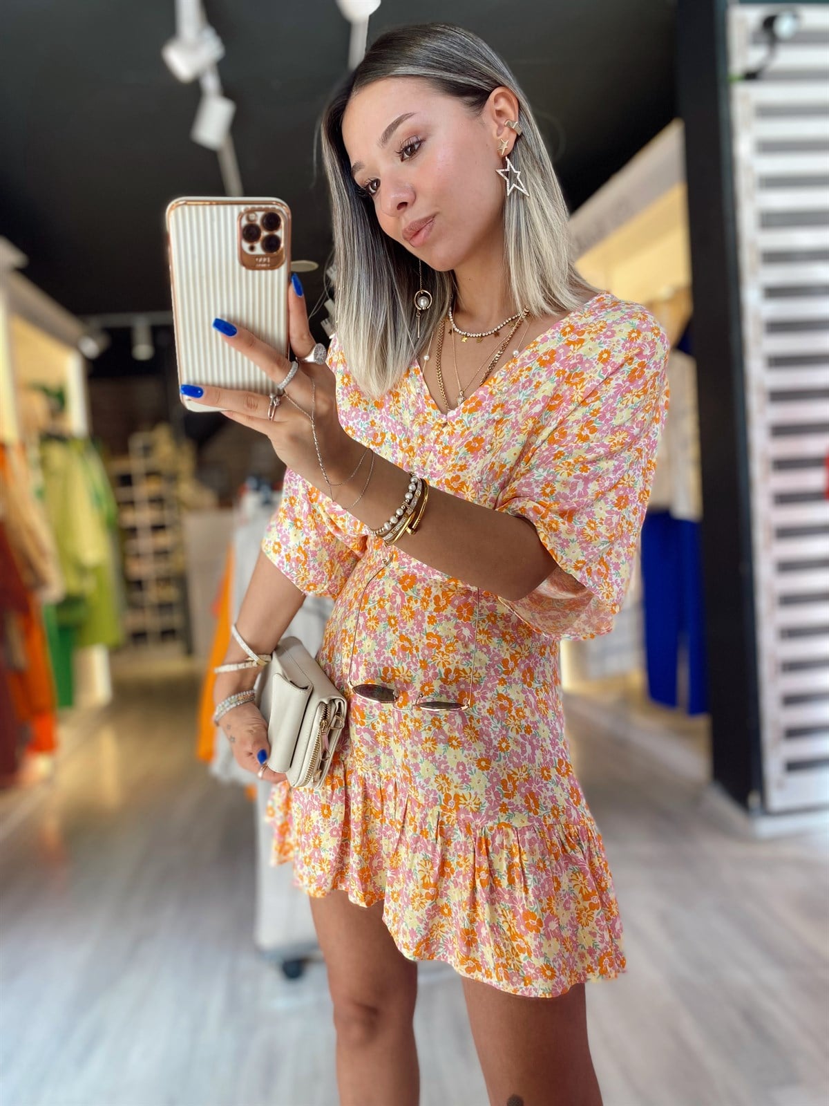 Turunçu Sarı Çiçekli Ön Düğme Detaylı Şortlu Takım 