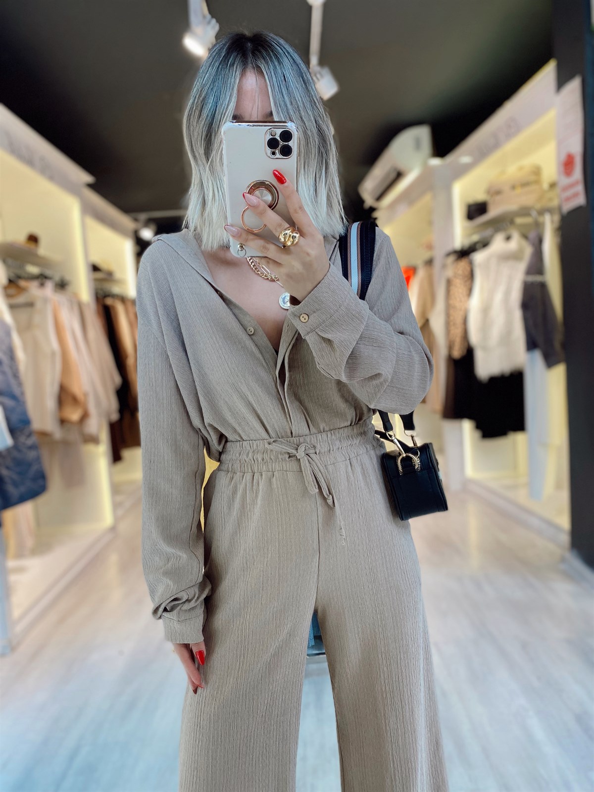 Vizon Crep Kumaş Gömlekli Takım 