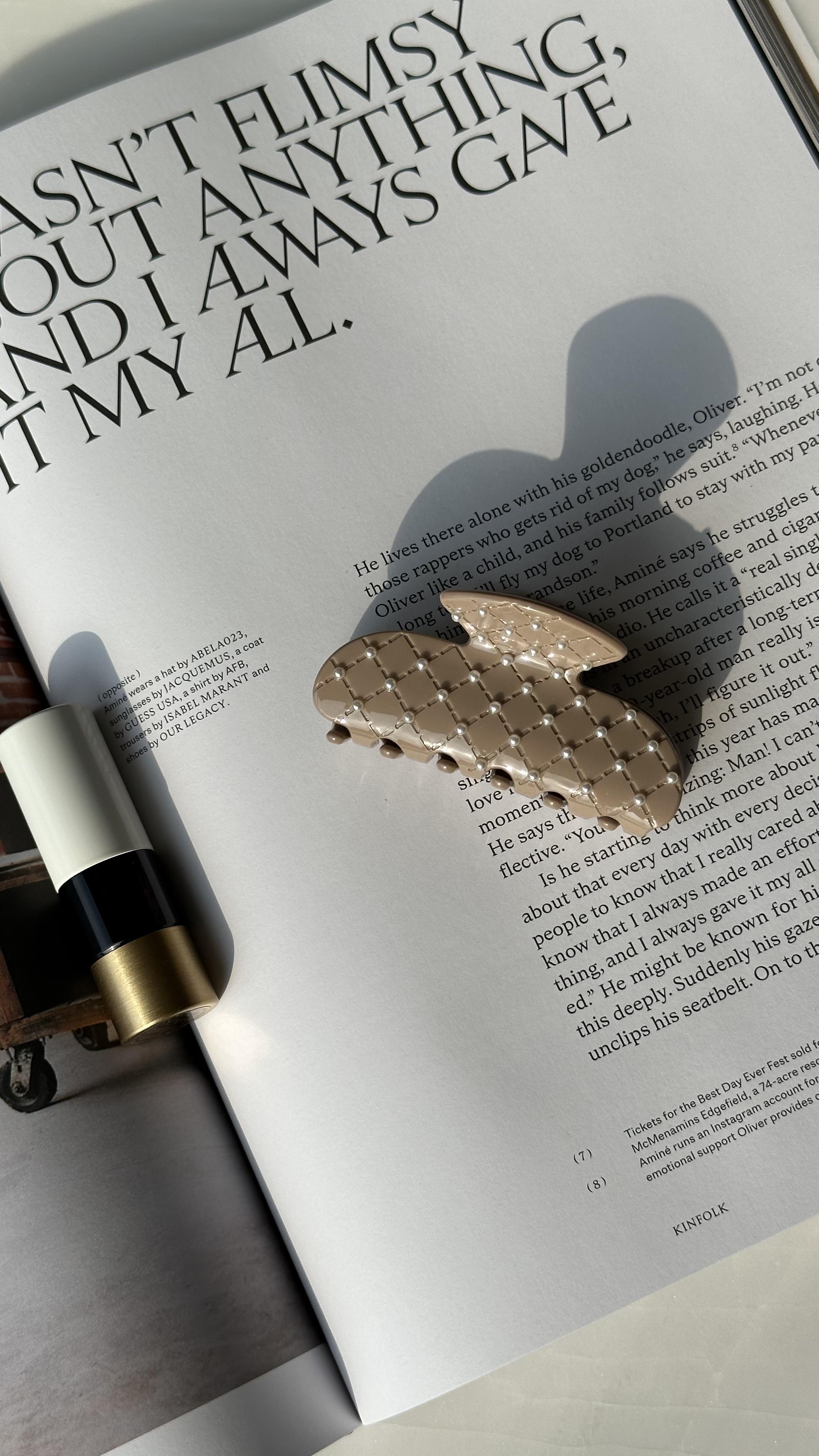 Vizon İnci Detaylı Mandal Toka