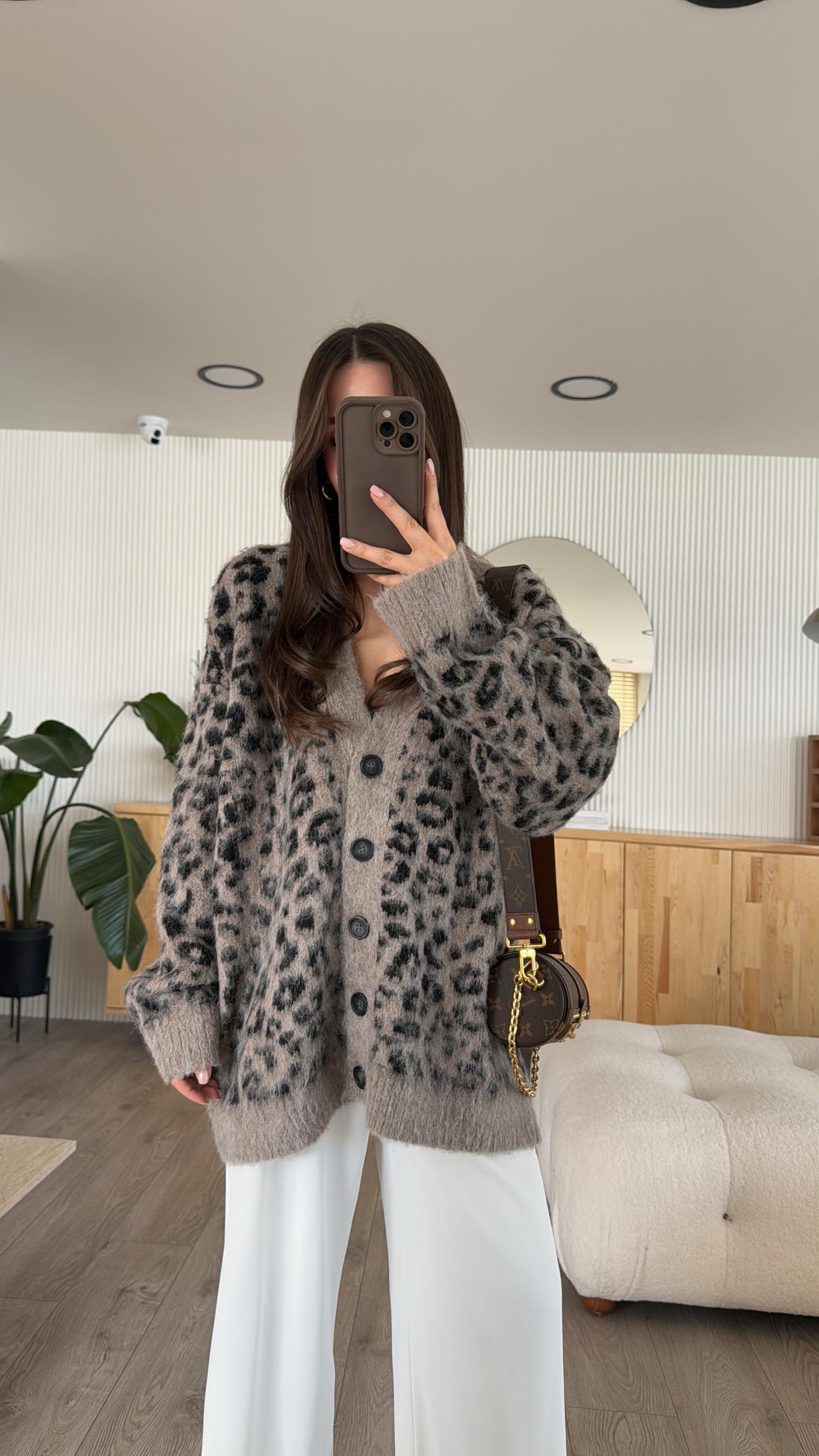 Vizon Leopar Desenli Yumoş Dilvin Hırka 