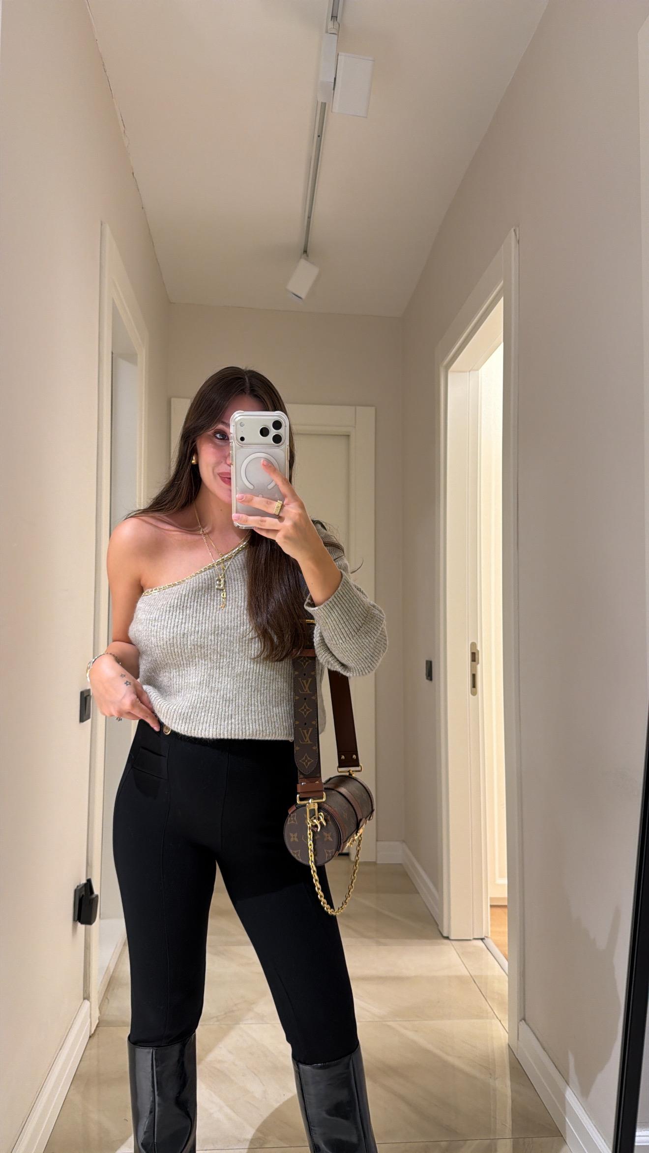 Vizon Omuz Zincir Detaylı Marka Model Triko Kazak