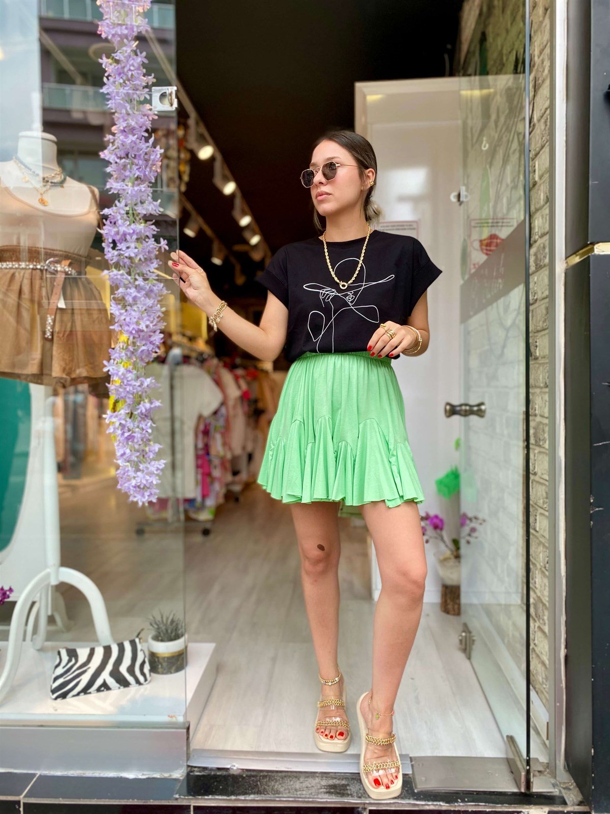 Yeşil Beli Lastikli Fırfırlı Mini Etek