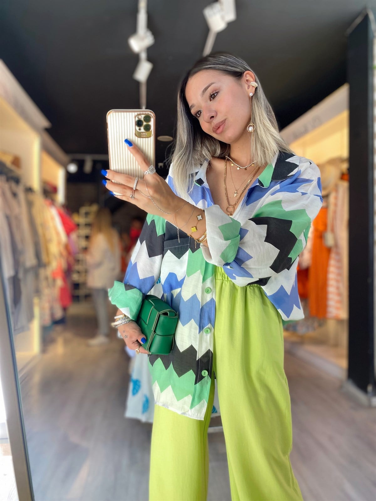 Yeşil Geometrik Desenli Oversize Gömlek 