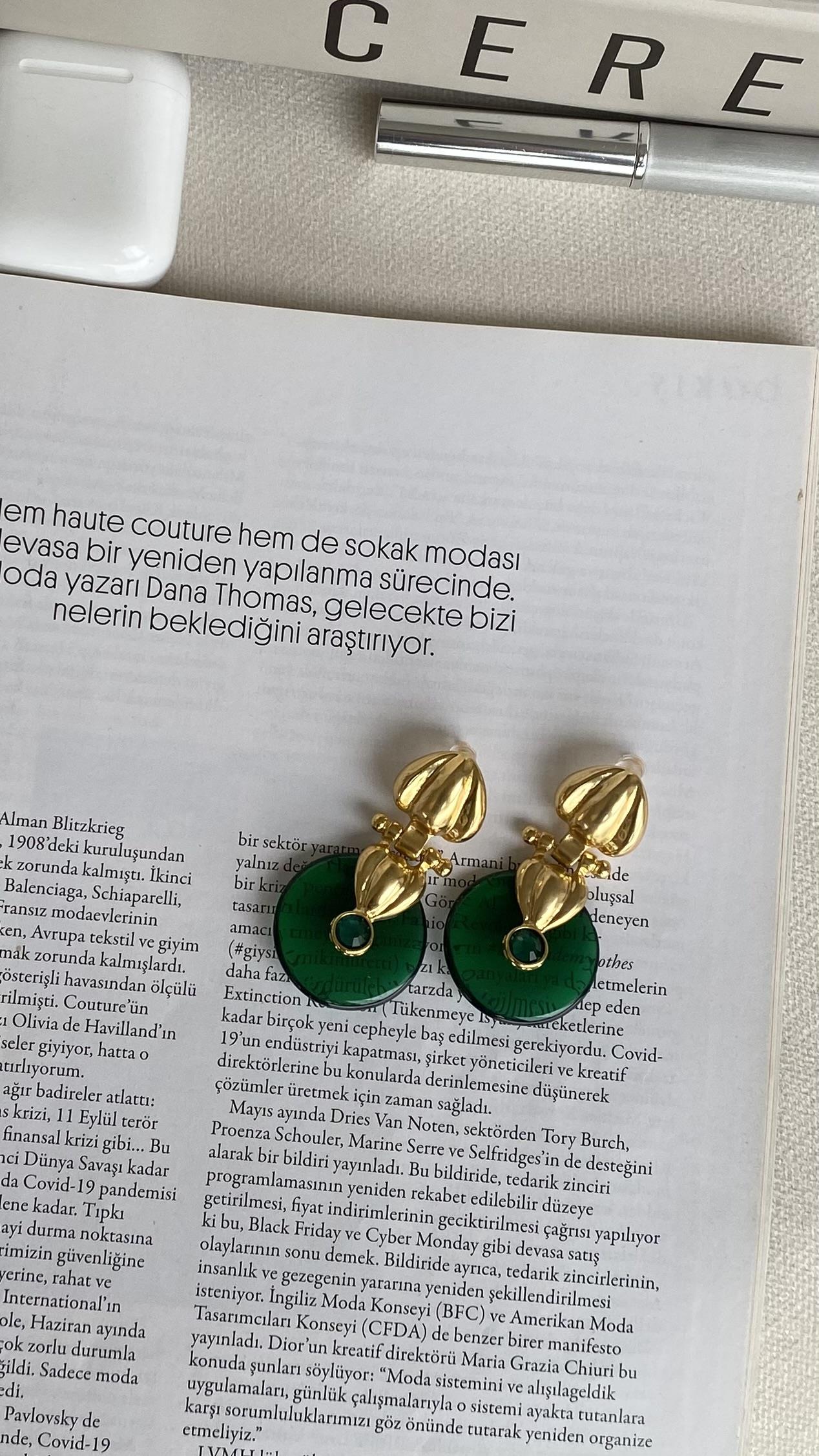 Yeşil Gold Marka Model Küpe