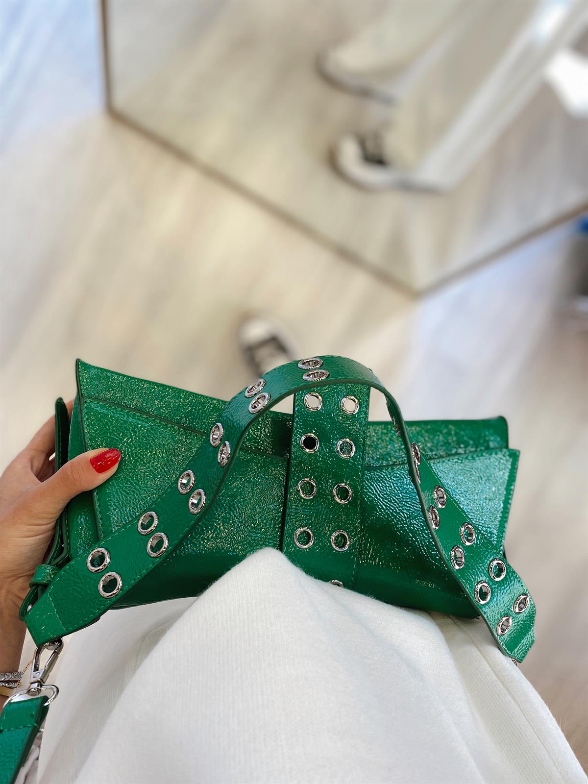 Yeşil Marka Model Çanta