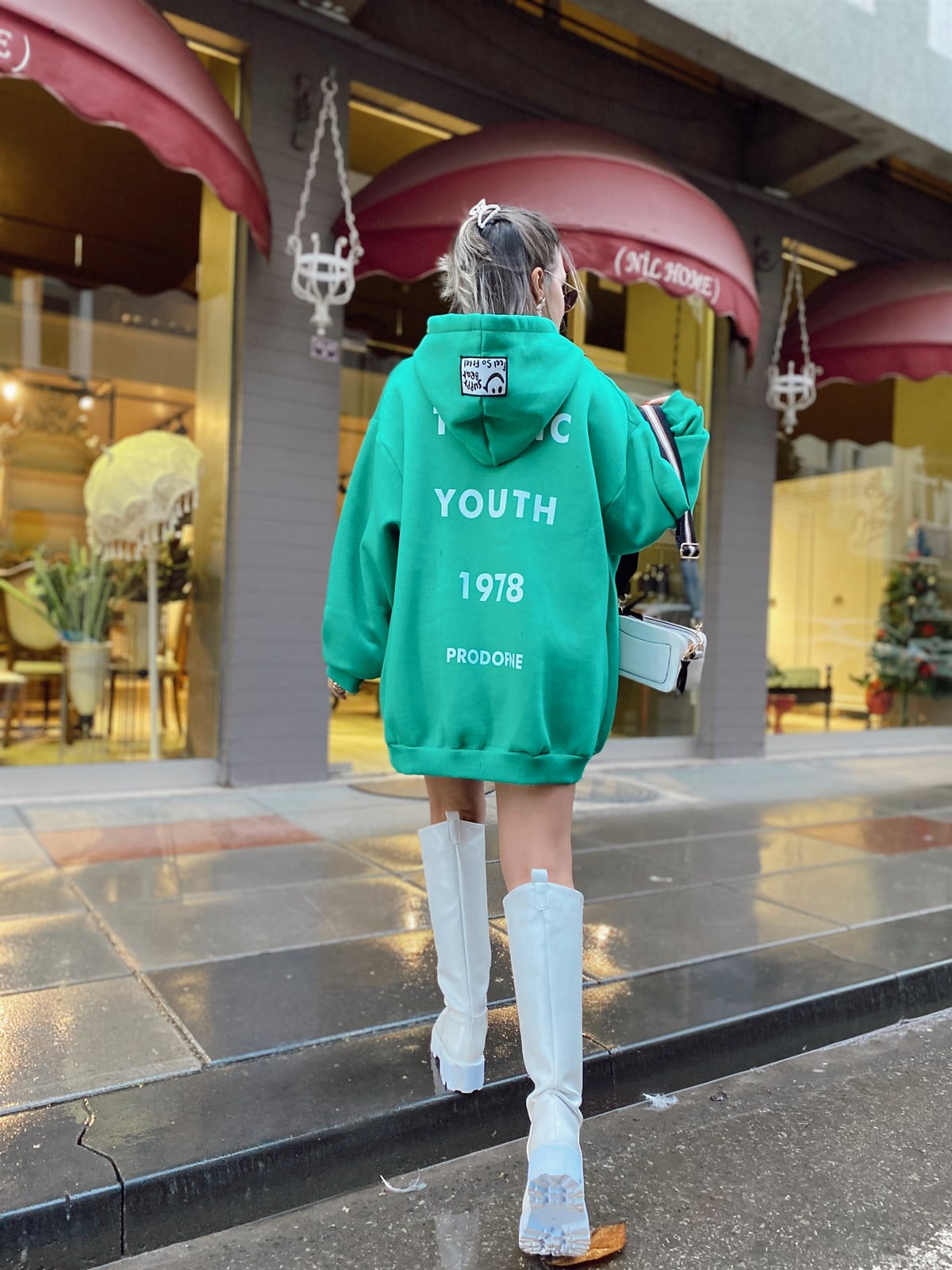 Yeşil Sırt Detaylı Şardonlu Sweat