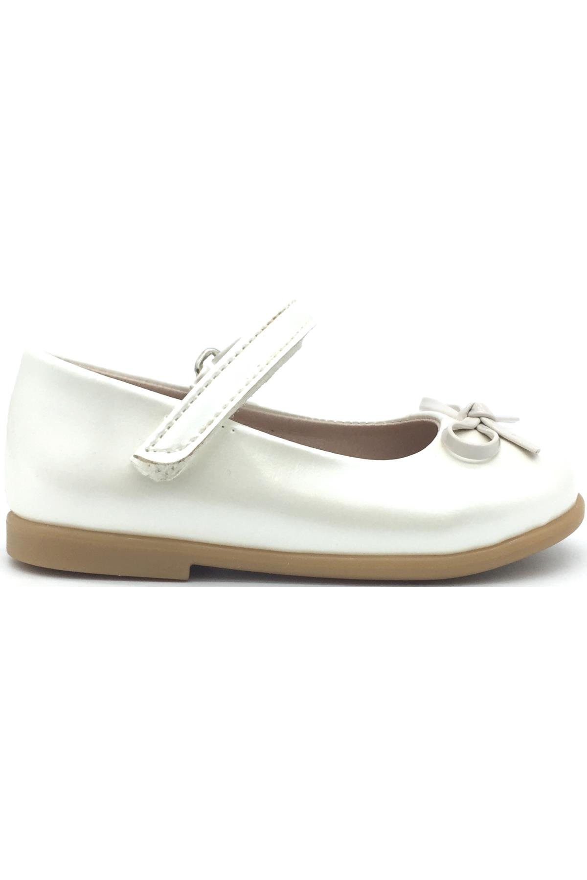 Minik Fiyonklu Çocuk Babeti Sedef Rugan