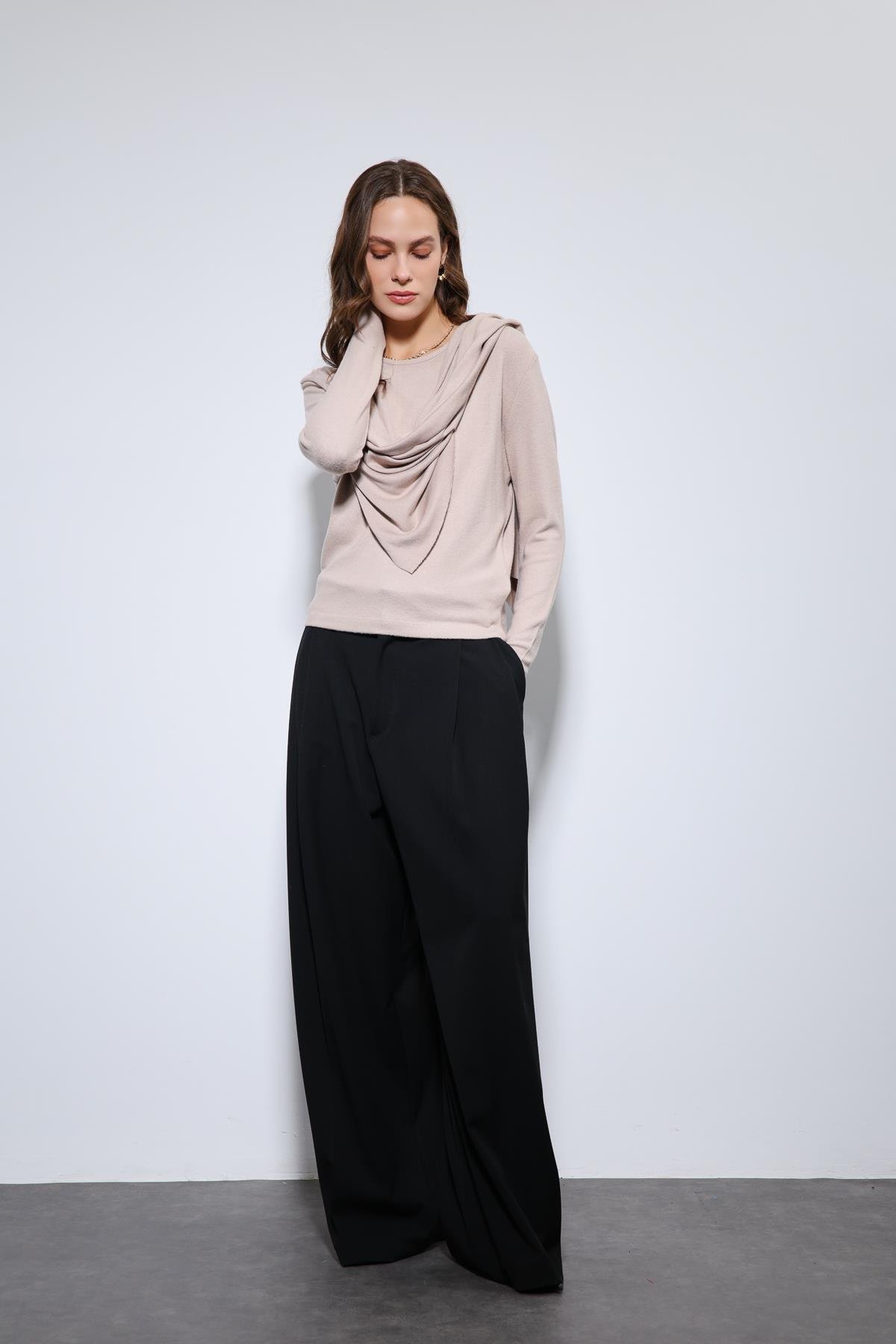 Antioch Bej Drapeli Şal Detaylı Top