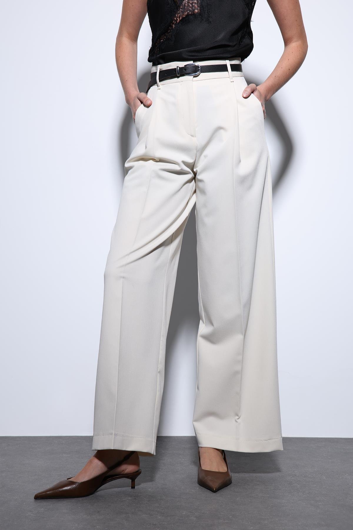 Antioch Ekru Geniş Paça Kadın Pantolon